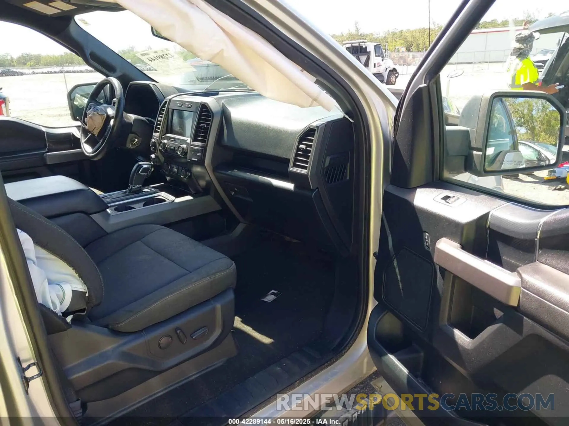 5 Photograph of a damaged car 1FTEW1E53KFC60729 FORD F-150 2019