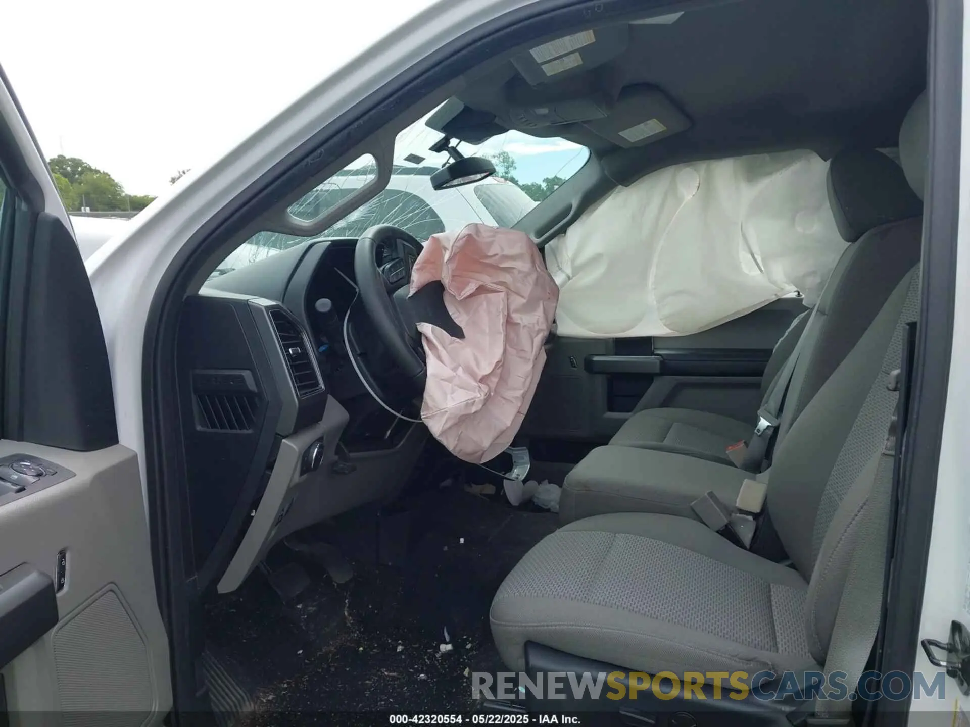 5 Photograph of a damaged car 1FTEW1E53KFD17091 FORD F-150 2019