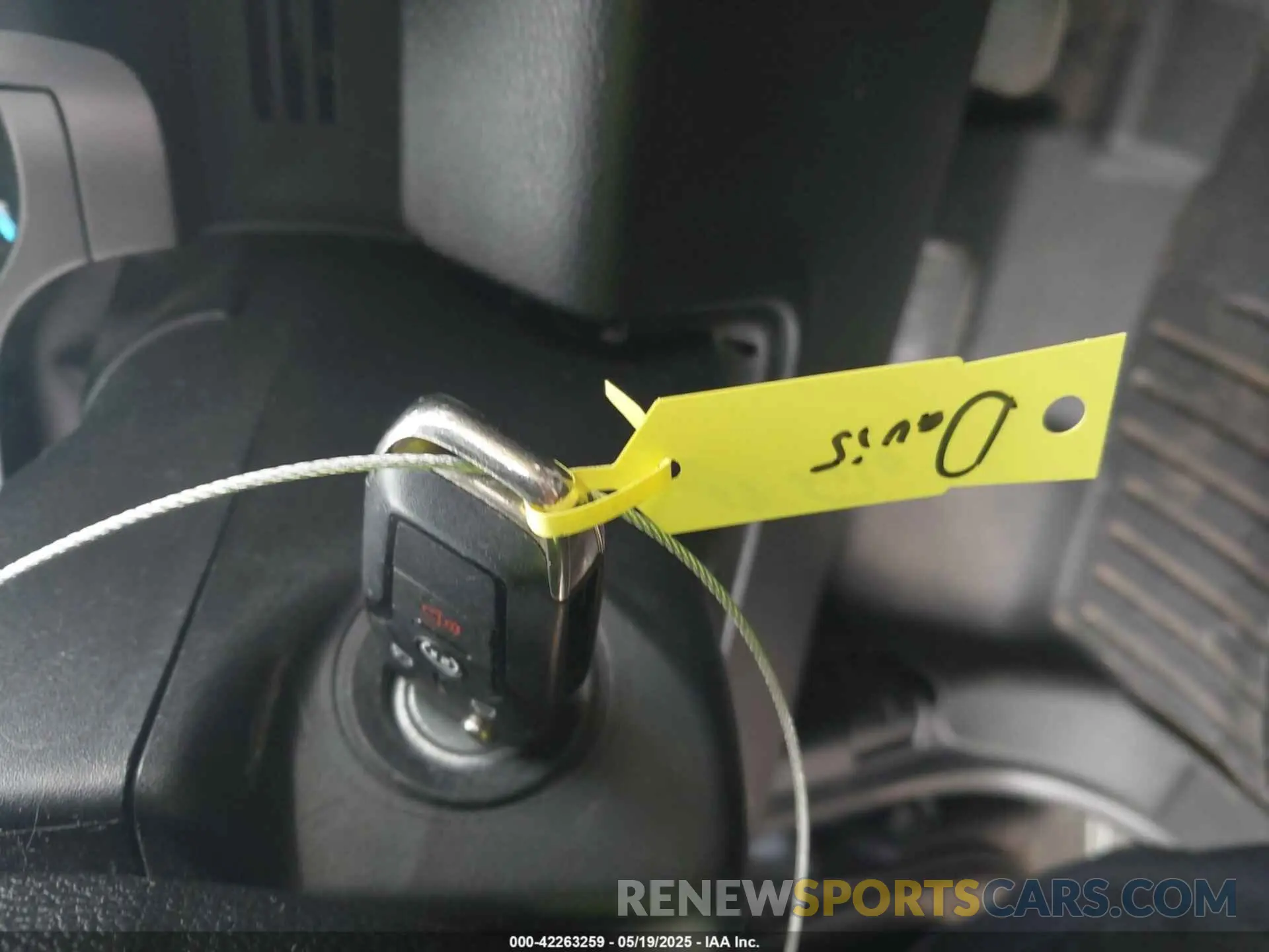 11 Photograph of a damaged car 1FTEW1E54KFD52495 FORD F-150 2019