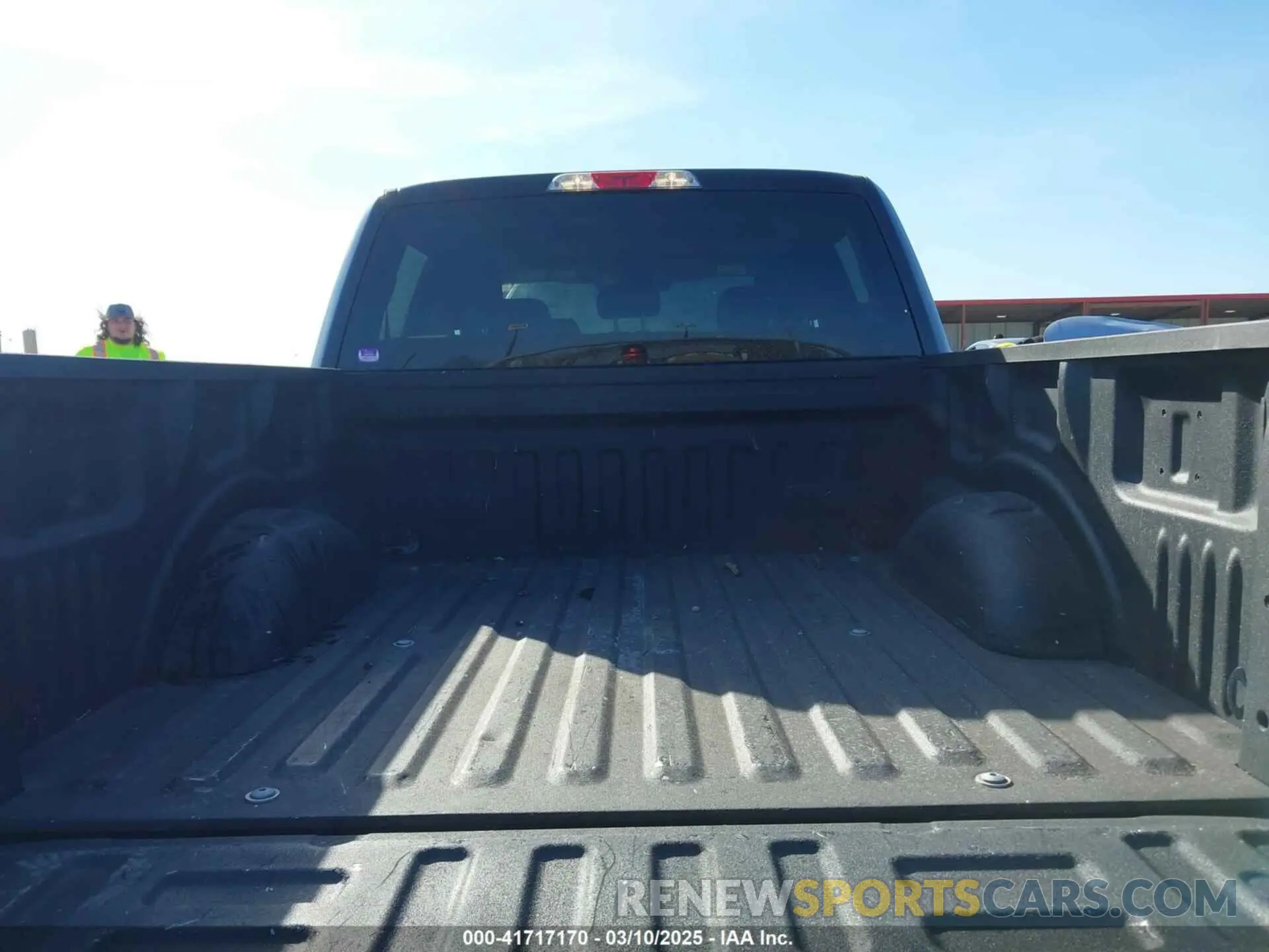 17 Photograph of a damaged car 1FTEW1E54KKC04709 FORD F-150 2019