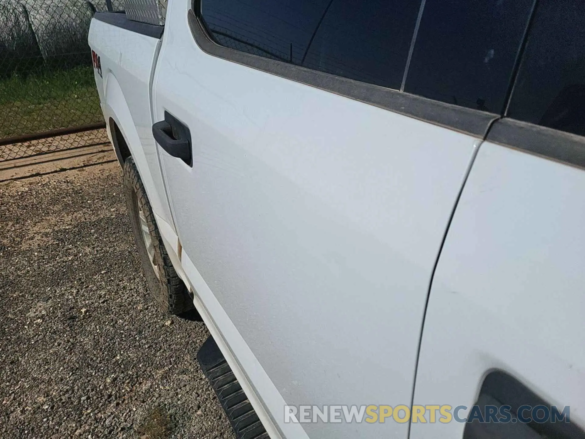 4 Photograph of a damaged car 1FTEW1E54KKC71780 FORD F-150 2019