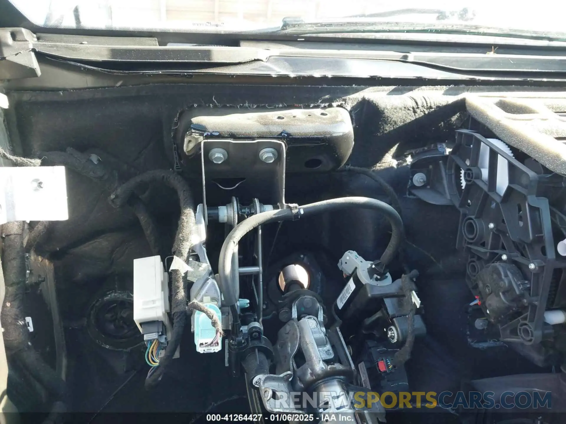 15 Photograph of a damaged car 1FTEW1E55KFB03252 FORD F-150 2019