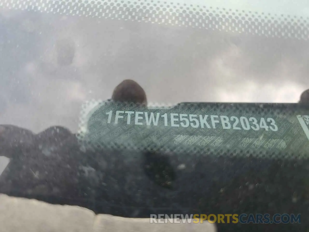 14 Photograph of a damaged car 1FTEW1E55KFB20343 FORD F-150 2019