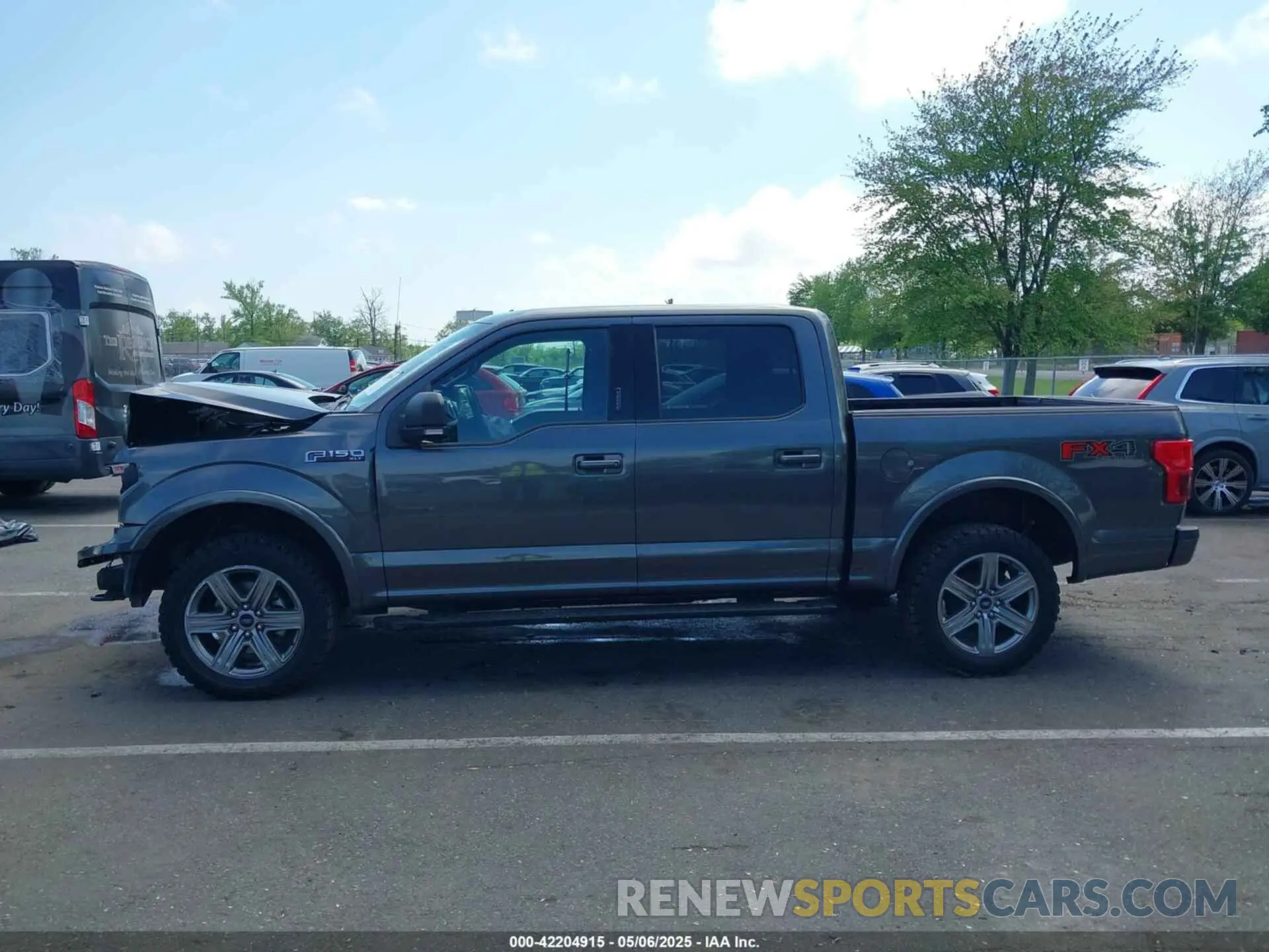 14 Photograph of a damaged car 1FTEW1E55KFC74485 FORD F-150 2019