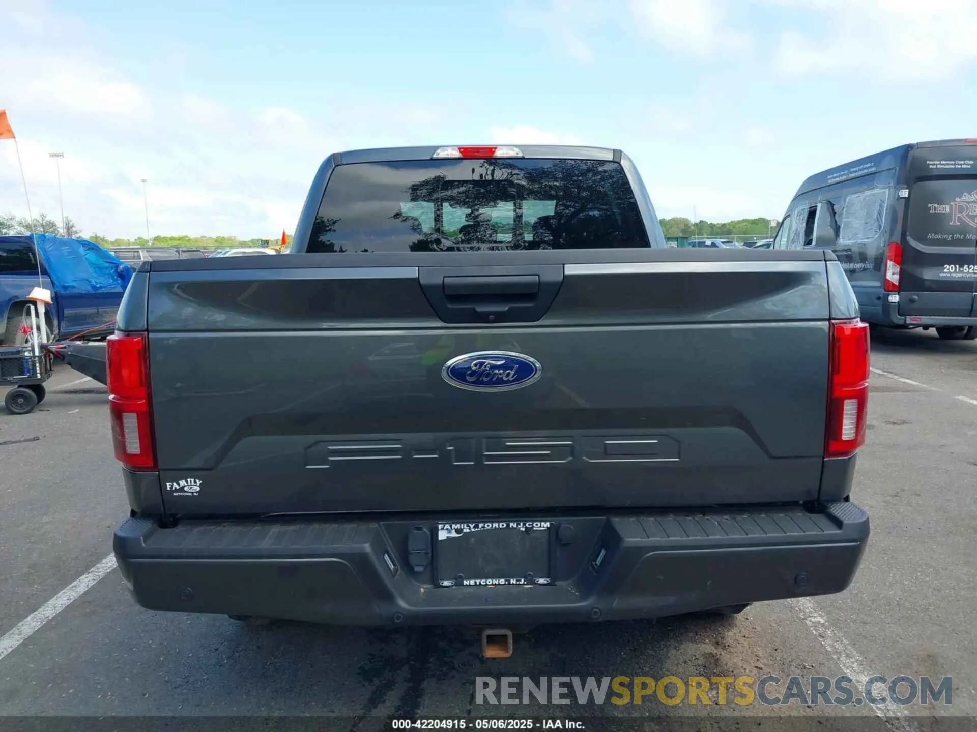 16 Photograph of a damaged car 1FTEW1E55KFC74485 FORD F-150 2019
