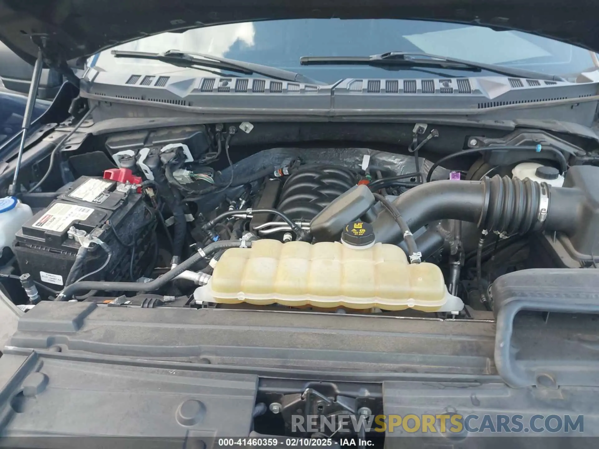 10 Photograph of a damaged car 1FTEW1E55KFC75765 FORD F-150 2019