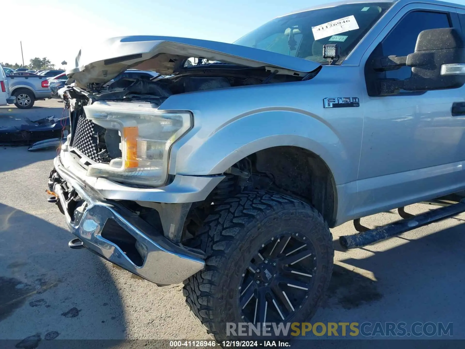 18 Photograph of a damaged car 1FTEW1E55KFD27671 FORD F-150 2019