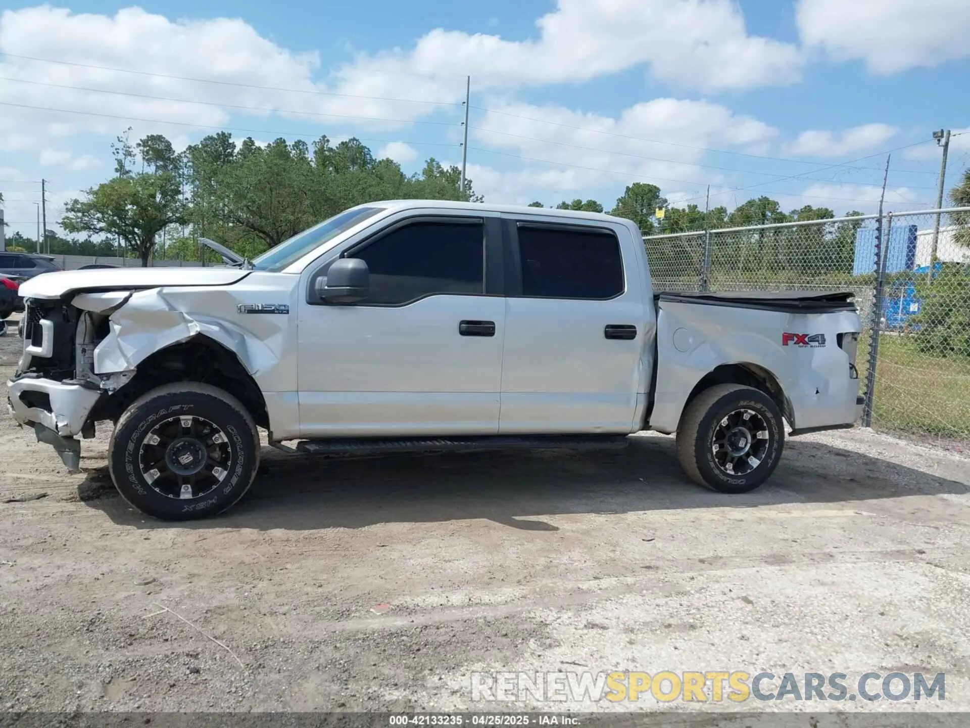 14 Photograph of a damaged car 1FTEW1E55KKC58276 FORD F-150 2019