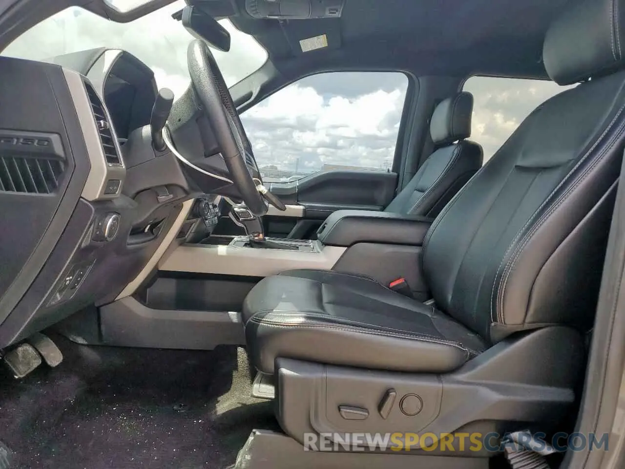7 Photograph of a damaged car 1FTEW1E55KKC83615 FORD F-150 2019