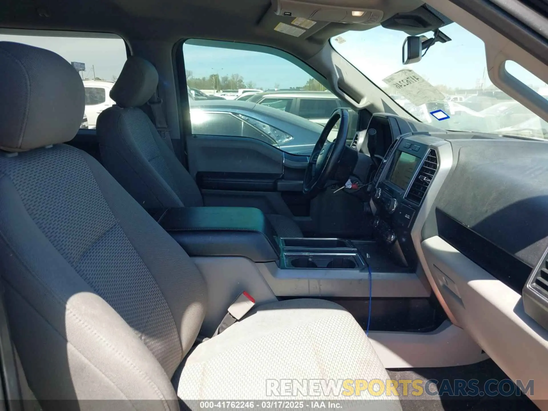 5 Photograph of a damaged car 1FTEW1E55KKD26673 FORD F-150 2019