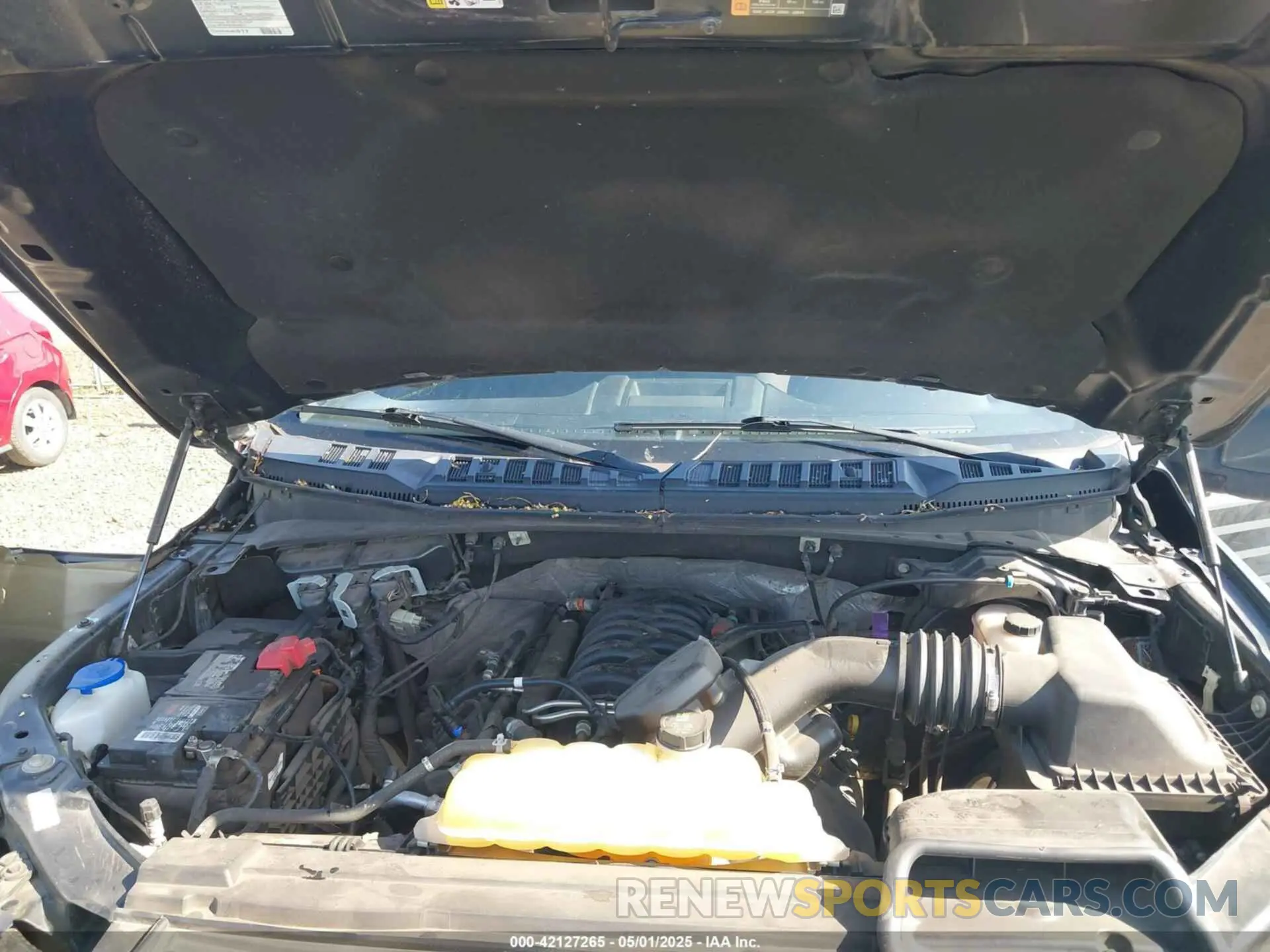 10 Photograph of a damaged car 1FTEW1E56KFB06998 FORD F-150 2019