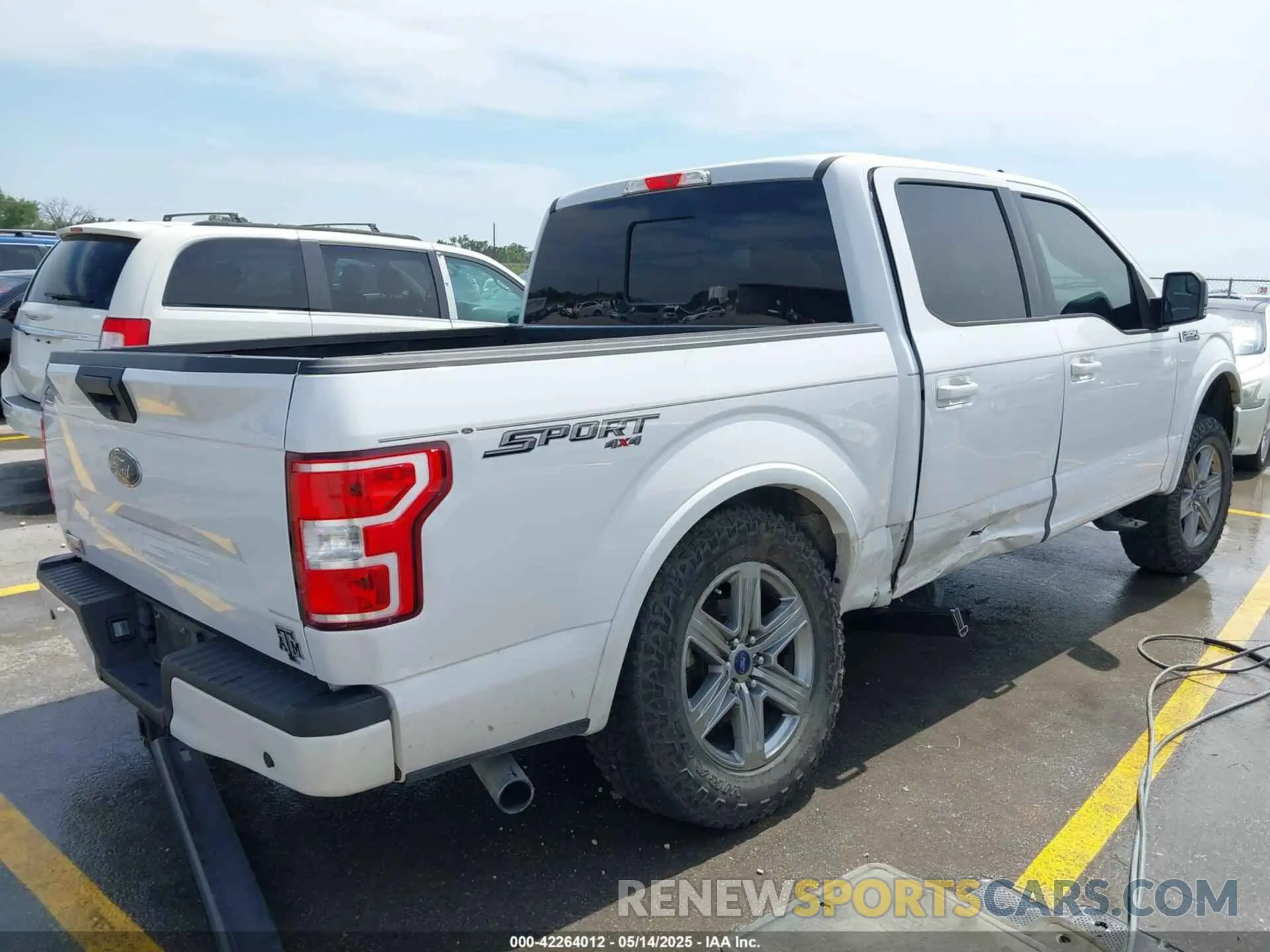 4 Photograph of a damaged car 1FTEW1E56KKD63327 FORD F-150 2019