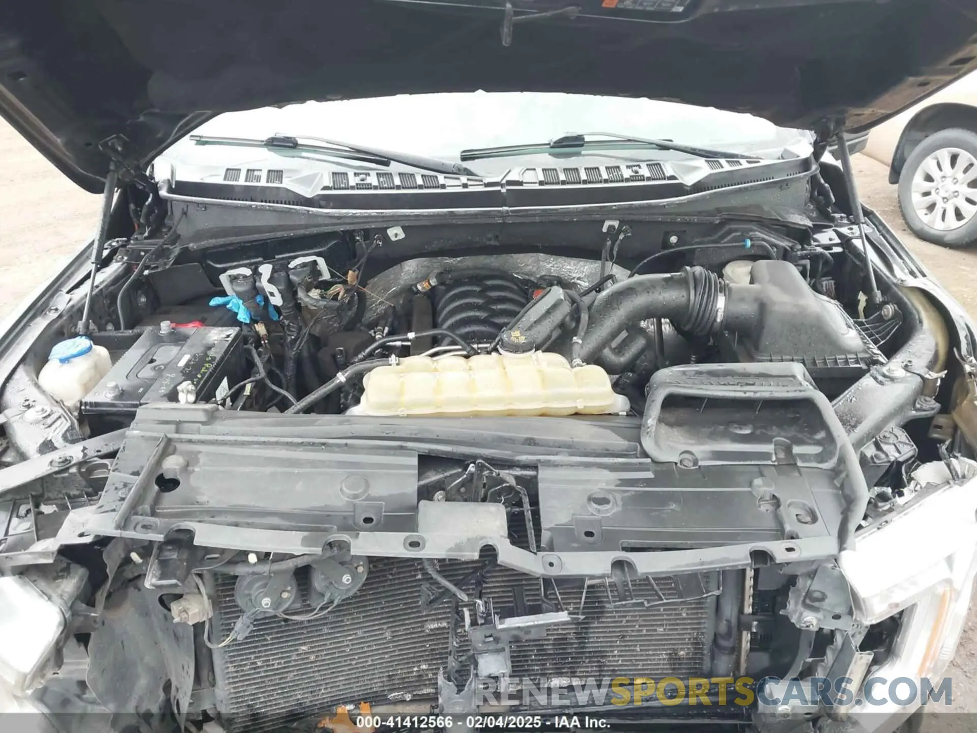10 Photograph of a damaged car 1FTEW1E56KKE33702 FORD F-150 2019