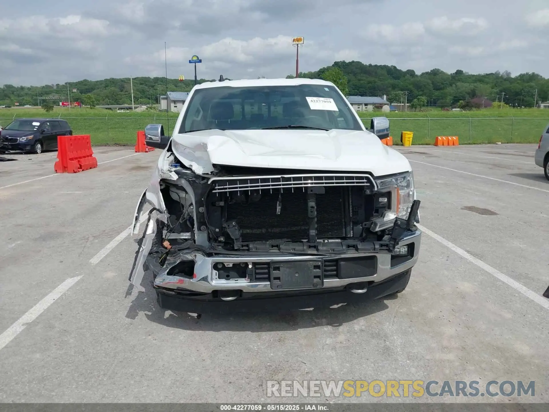 13 Photograph of a damaged car 1FTEW1E57KFA55172 FORD F-150 2019