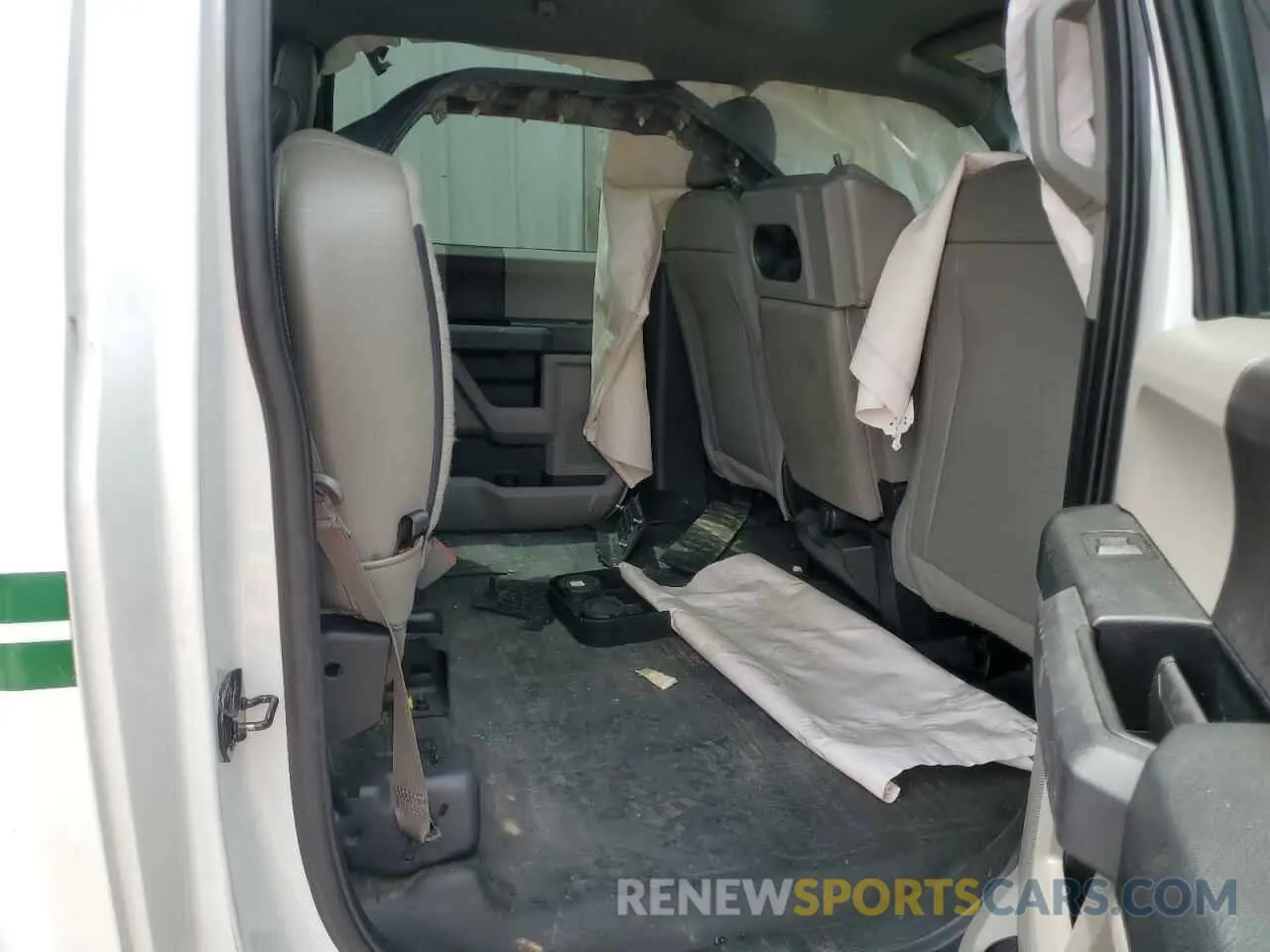 10 Photograph of a damaged car 1FTEW1E57KFA67841 FORD F-150 2019
