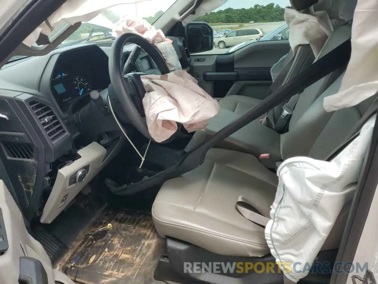 7 Photograph of a damaged car 1FTEW1E57KFA67841 FORD F-150 2019