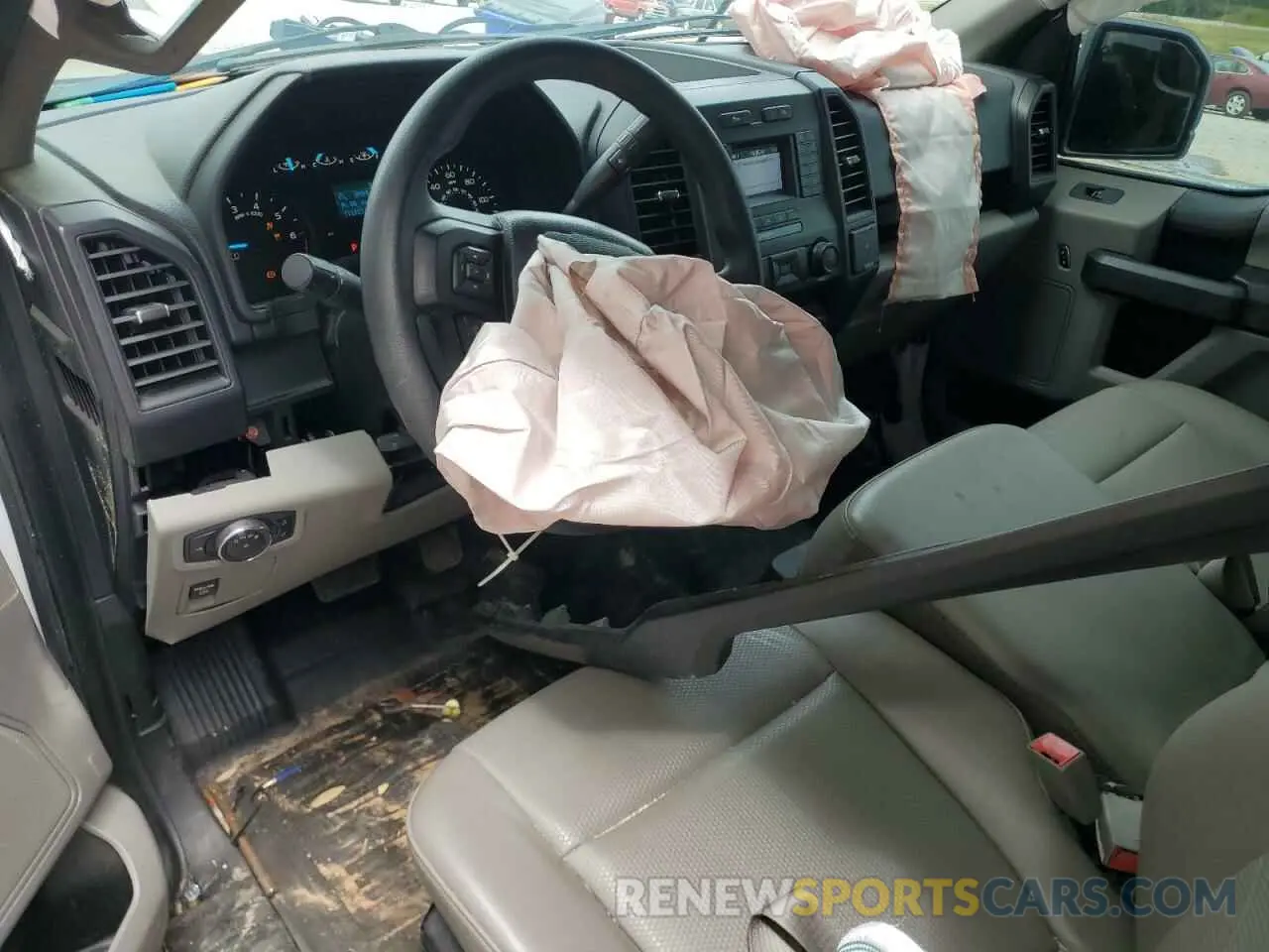 8 Photograph of a damaged car 1FTEW1E57KFA67841 FORD F-150 2019