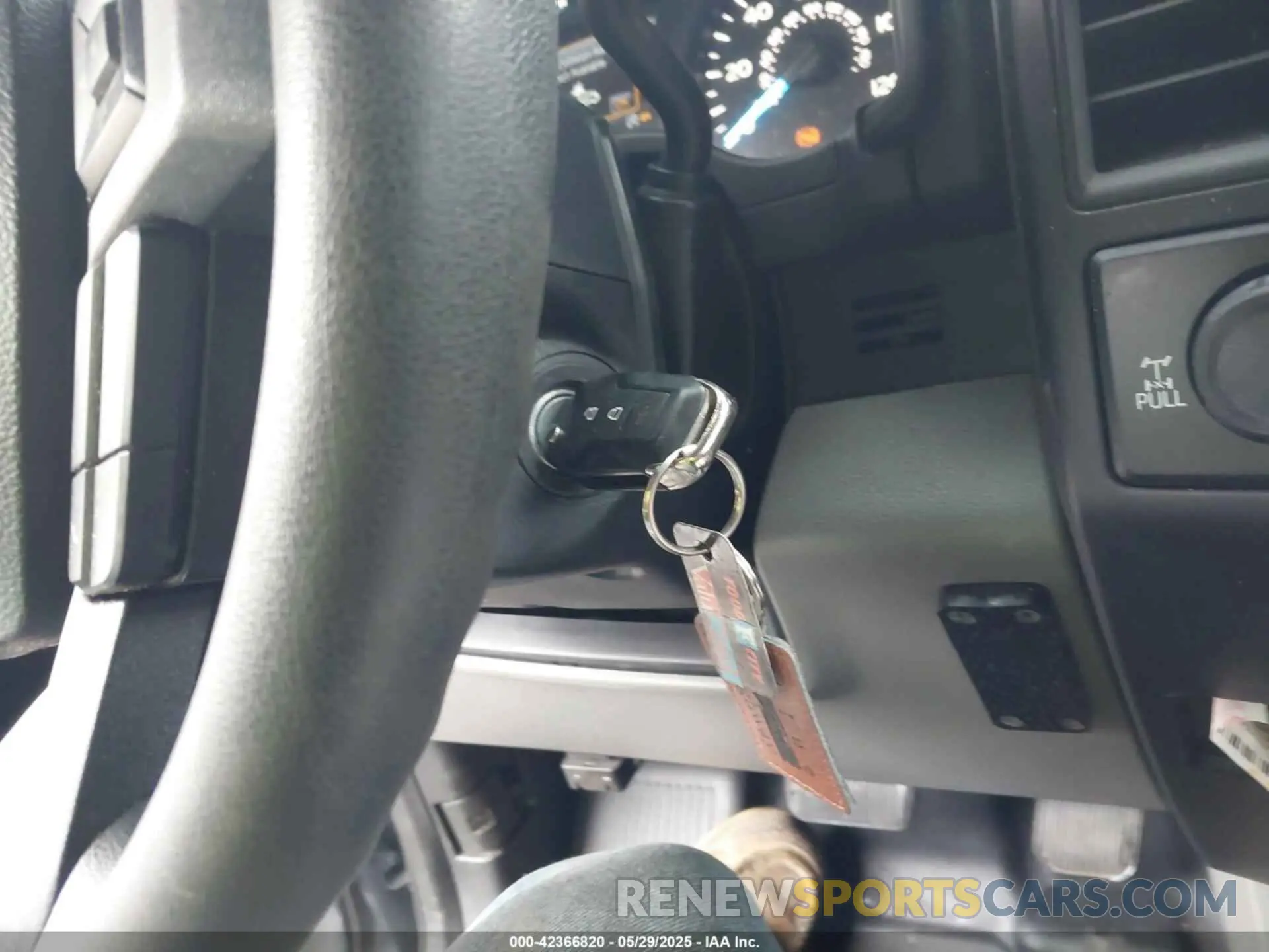 11 Photograph of a damaged car 1FTEW1E57KFB26788 FORD F-150 2019