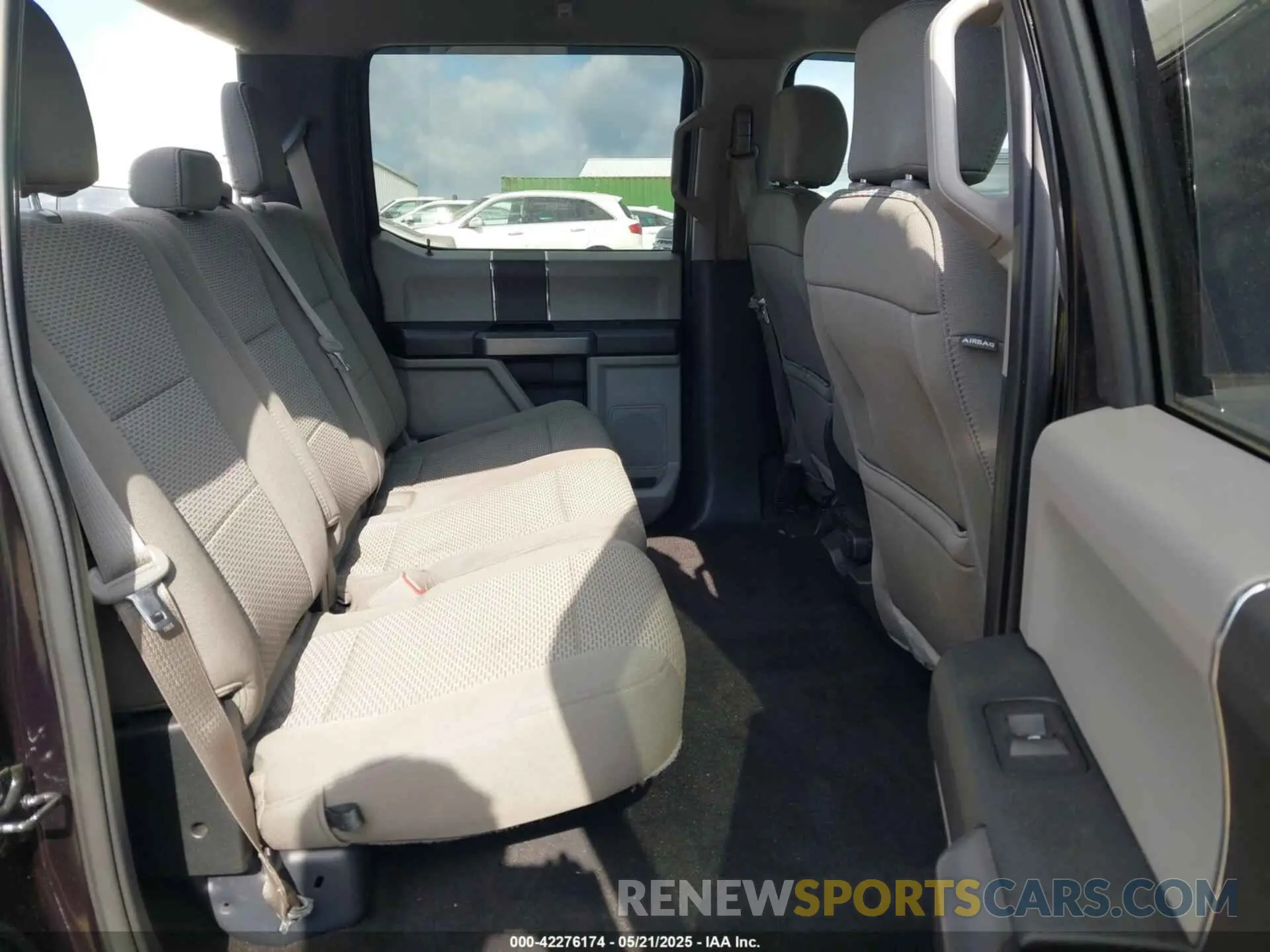 8 Photograph of a damaged car 1FTEW1E57KKC40393 FORD F-150 2019