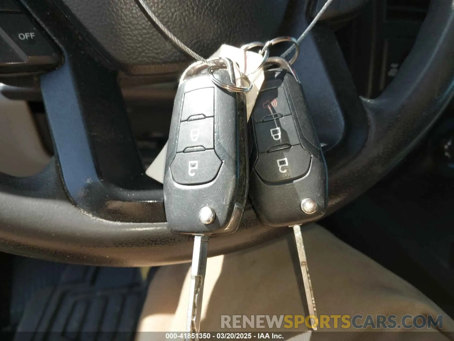 11 Photograph of a damaged car 1FTEW1E57KKD43068 FORD F-150 2019