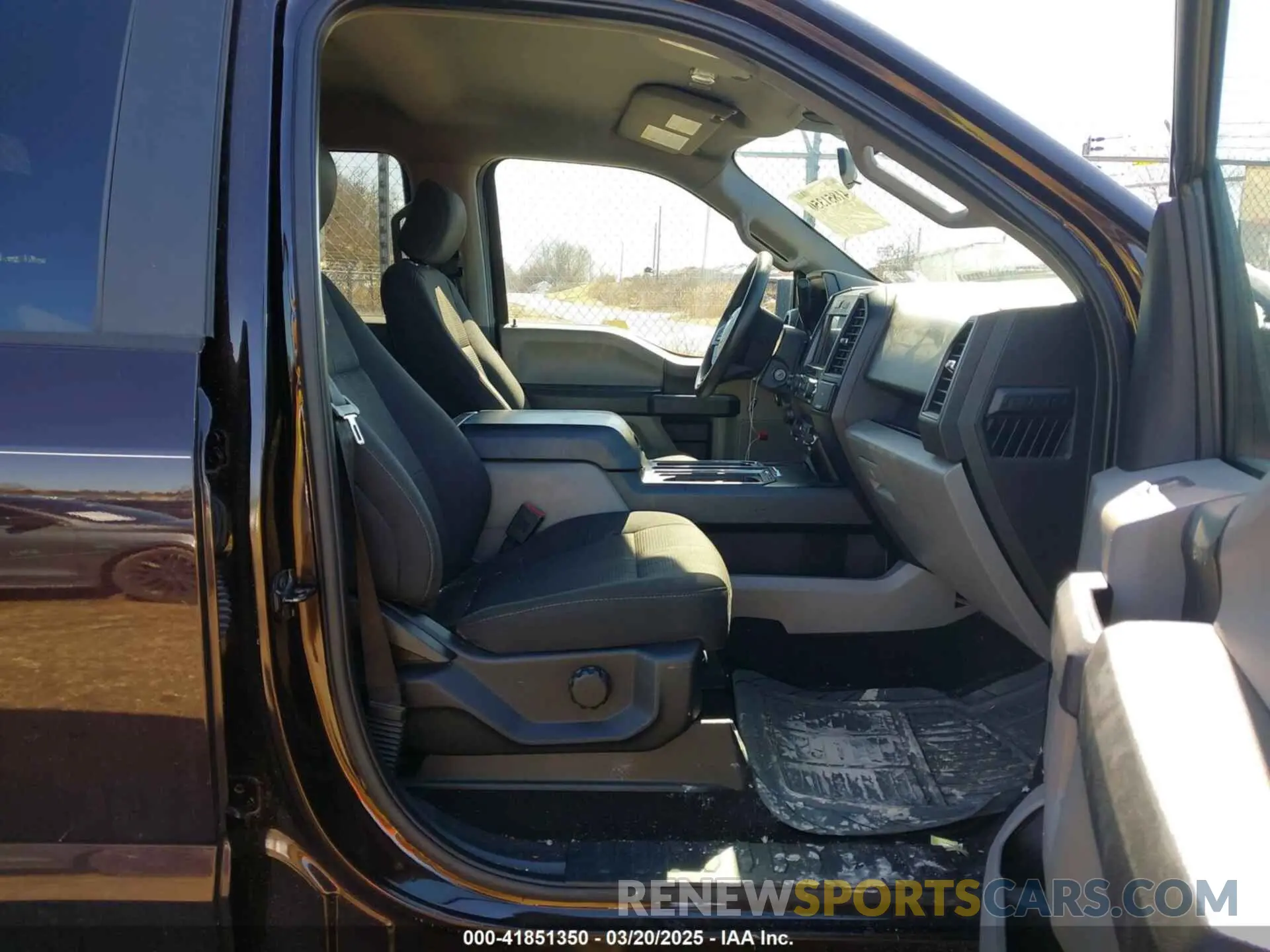 5 Photograph of a damaged car 1FTEW1E57KKD43068 FORD F-150 2019