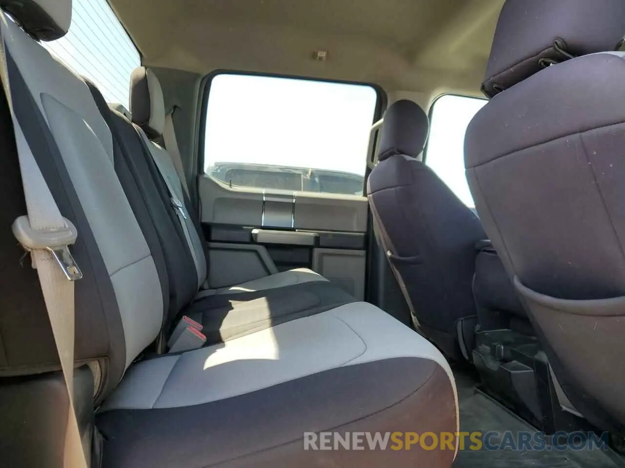 10 Photograph of a damaged car 1FTEW1E57KKD48626 FORD F-150 2019
