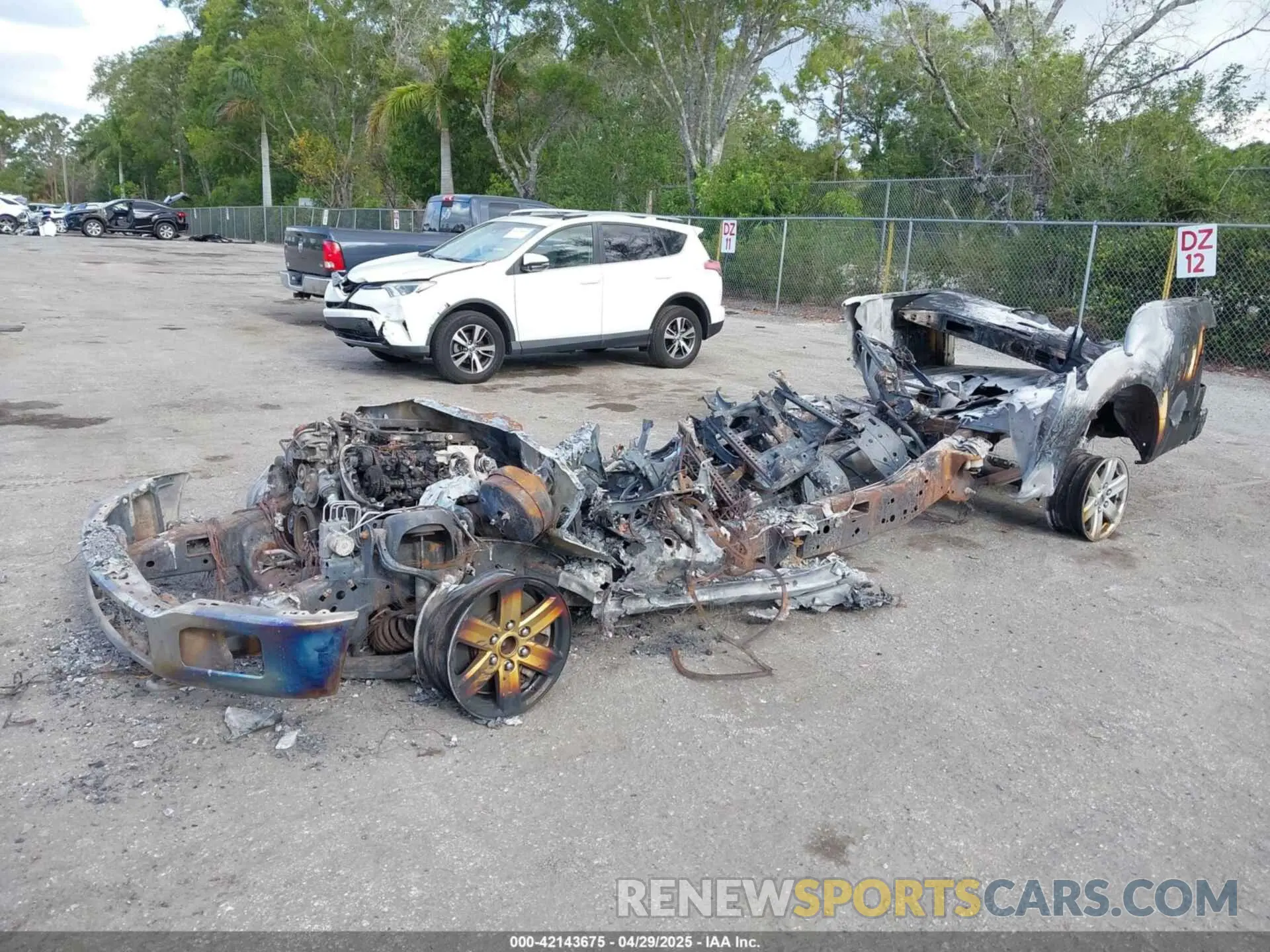 2 Photograph of a damaged car 1FTEW1E58KFB64062 FORD F-150 2019