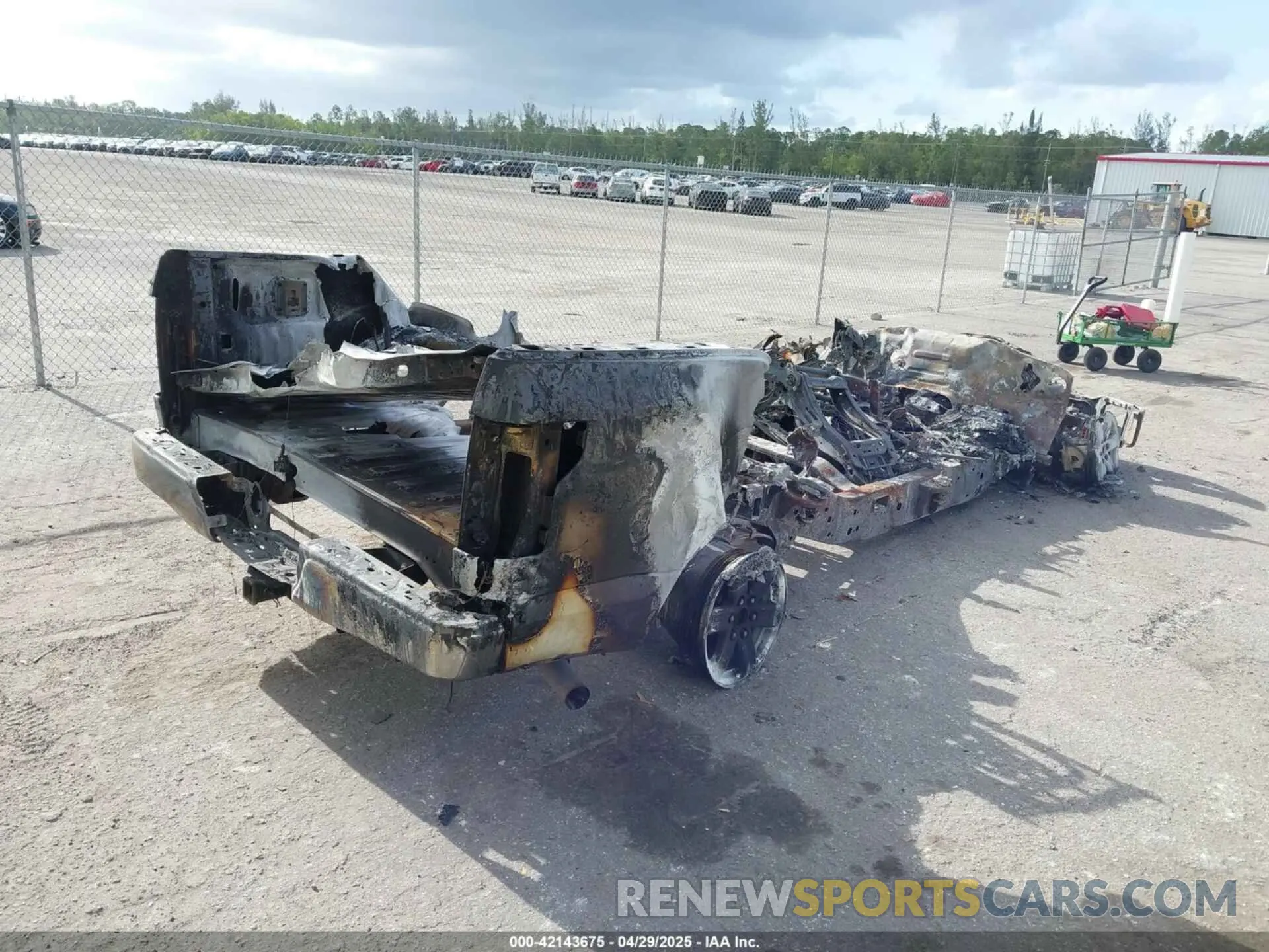 4 Photograph of a damaged car 1FTEW1E58KFB64062 FORD F-150 2019