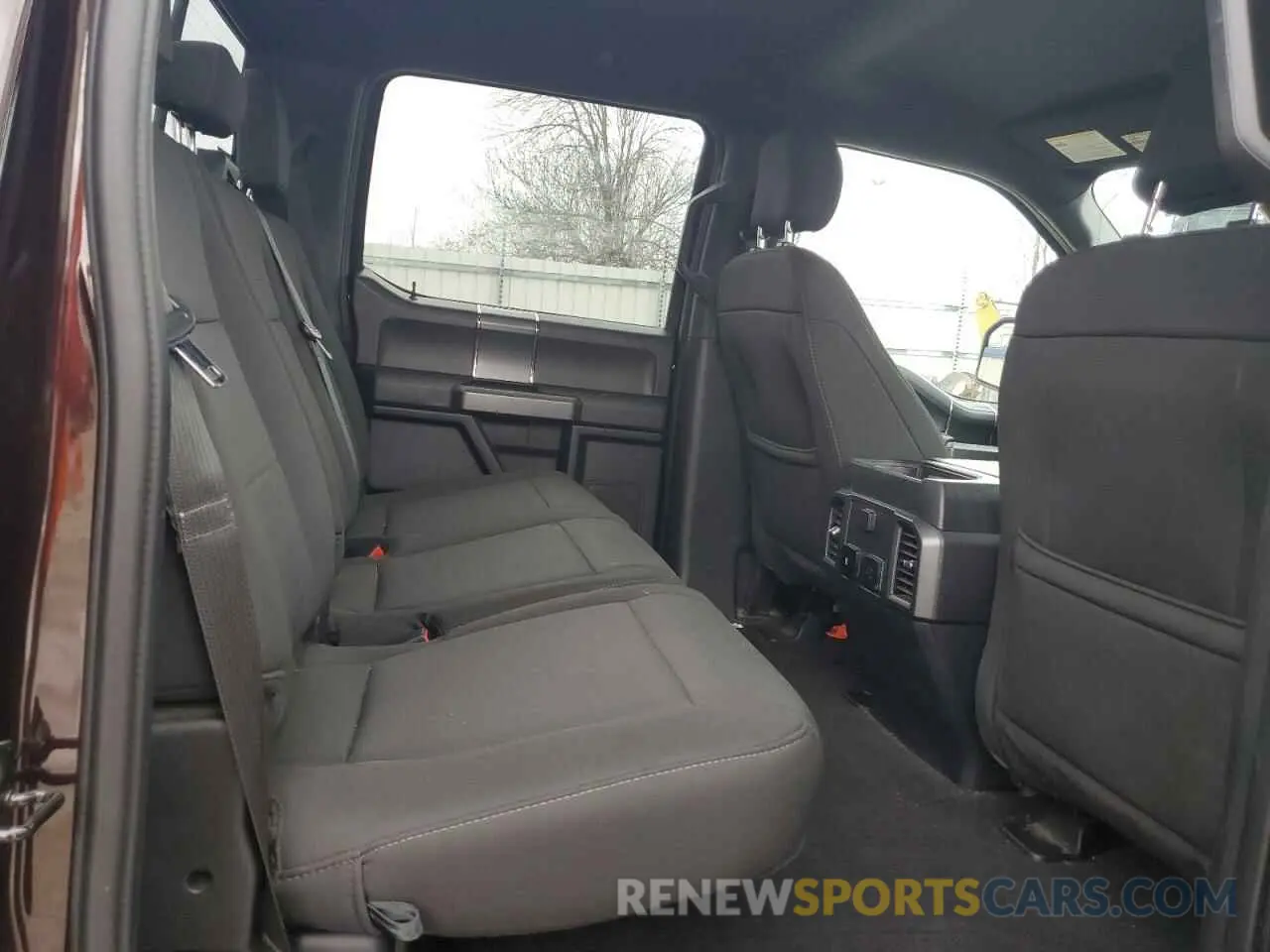 10 Photograph of a damaged car 1FTEW1E58KKC65867 FORD F-150 2019