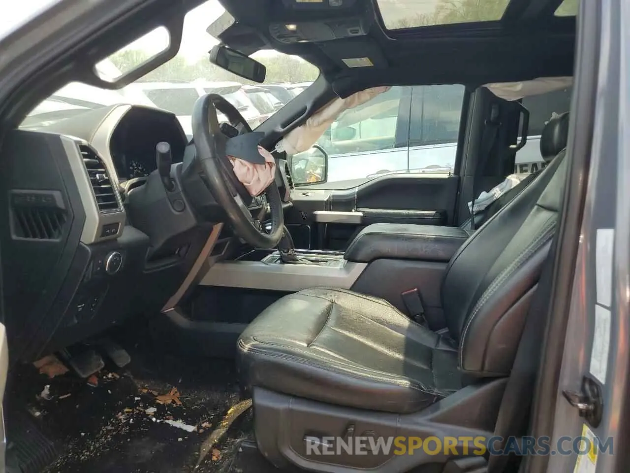 7 Photograph of a damaged car 1FTEW1E58KKE01138 FORD F-150 2019