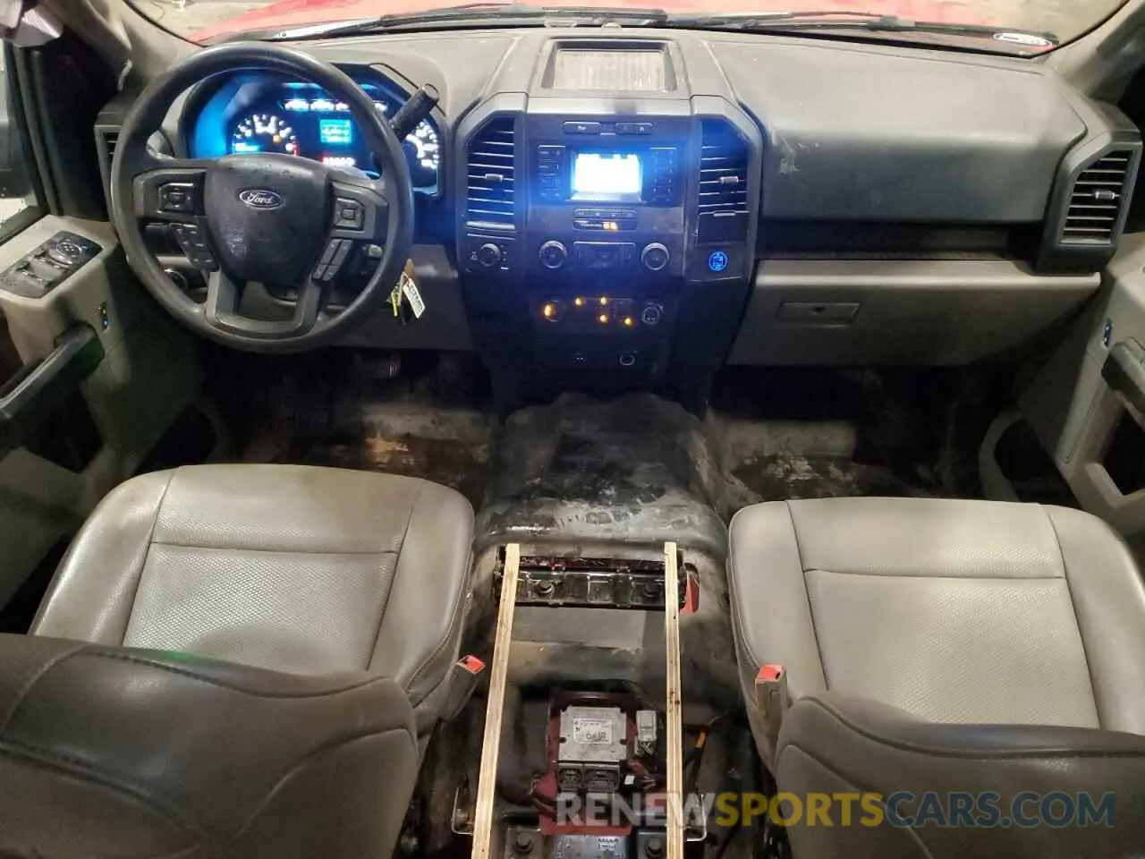 8 Photograph of a damaged car 1FTEW1E58KKE41378 FORD F-150 2019