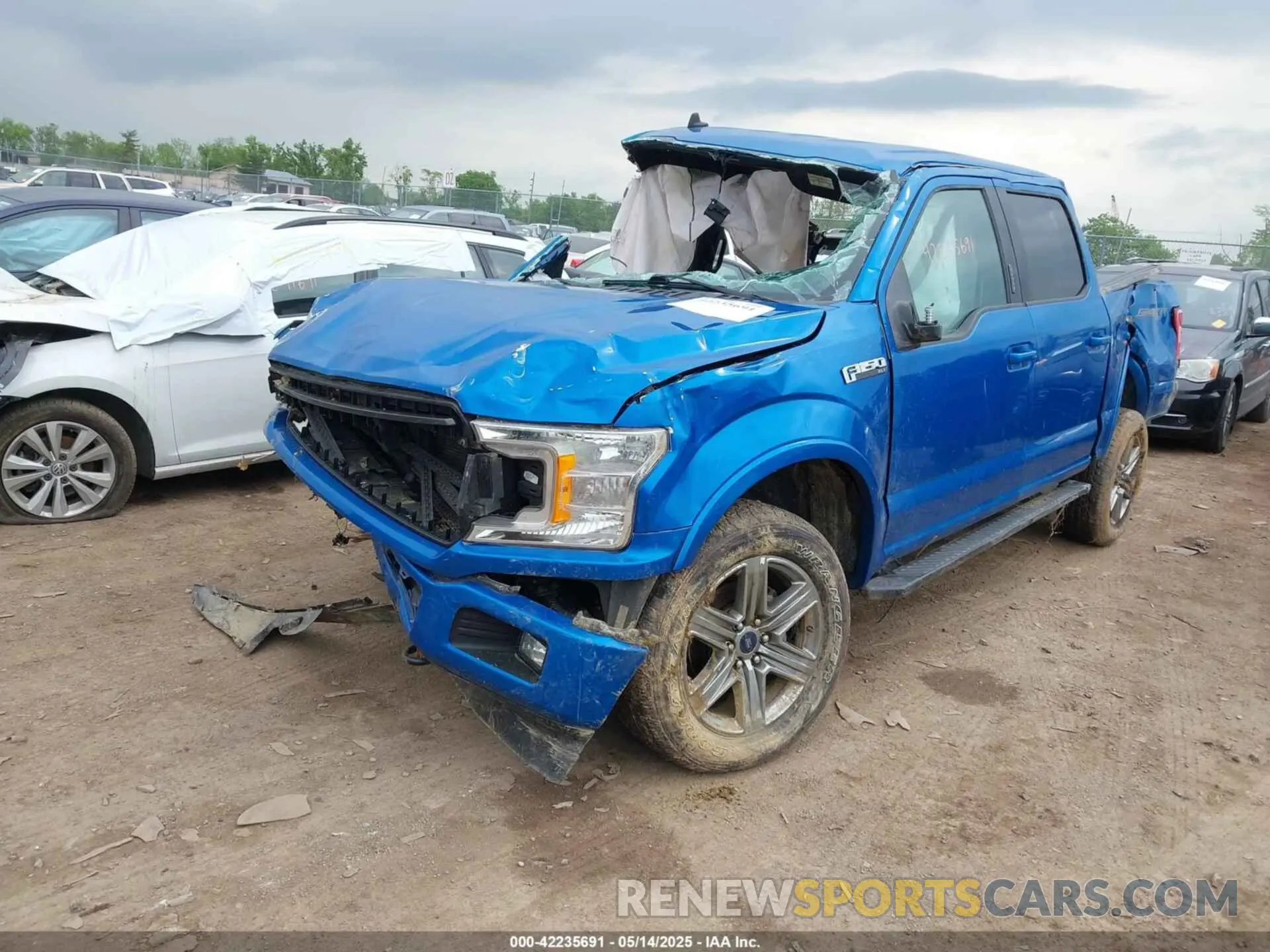 2 Photograph of a damaged car 1FTEW1E59KFA94281 FORD F-150 2019