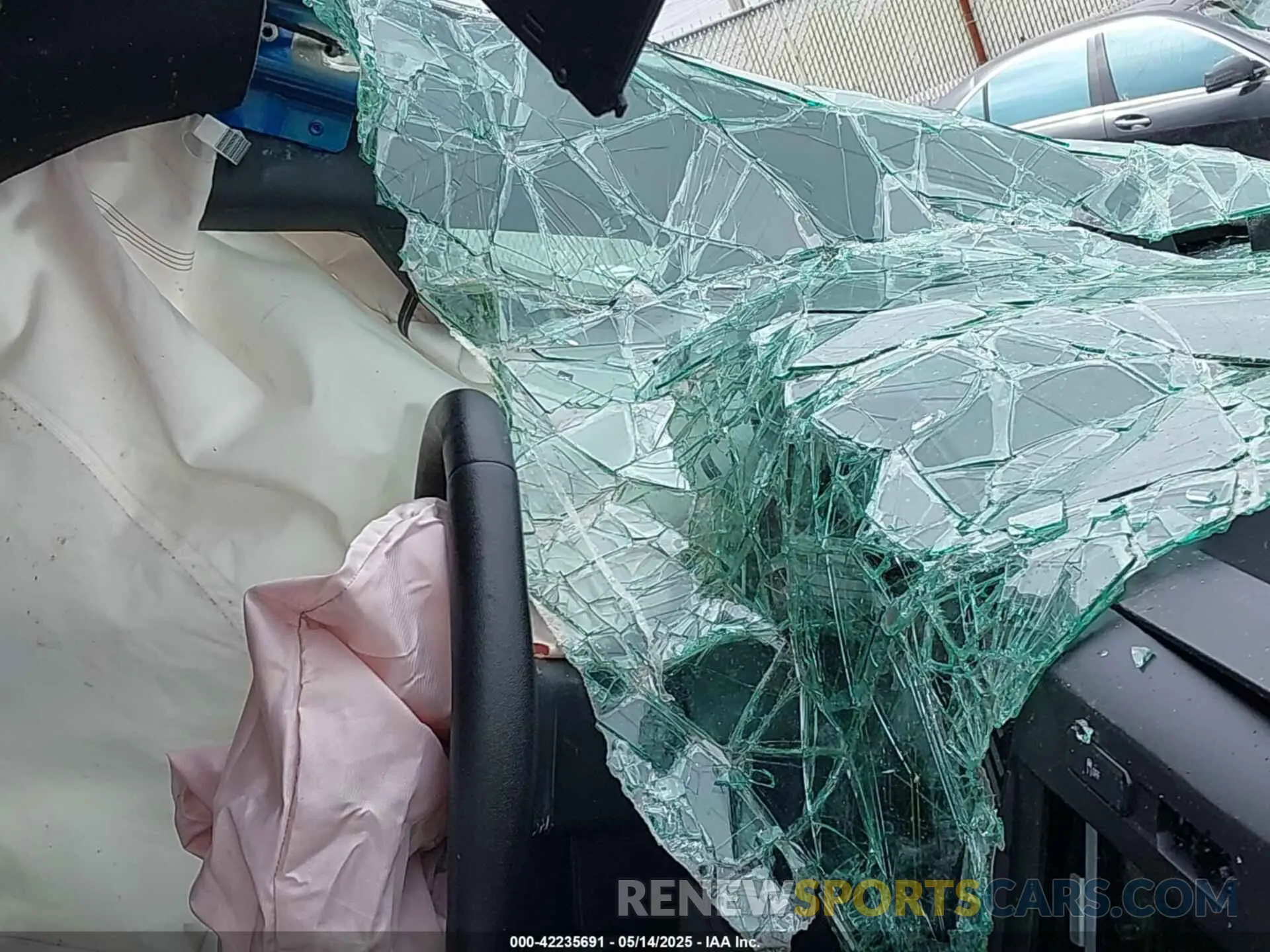 7 Photograph of a damaged car 1FTEW1E59KFA94281 FORD F-150 2019