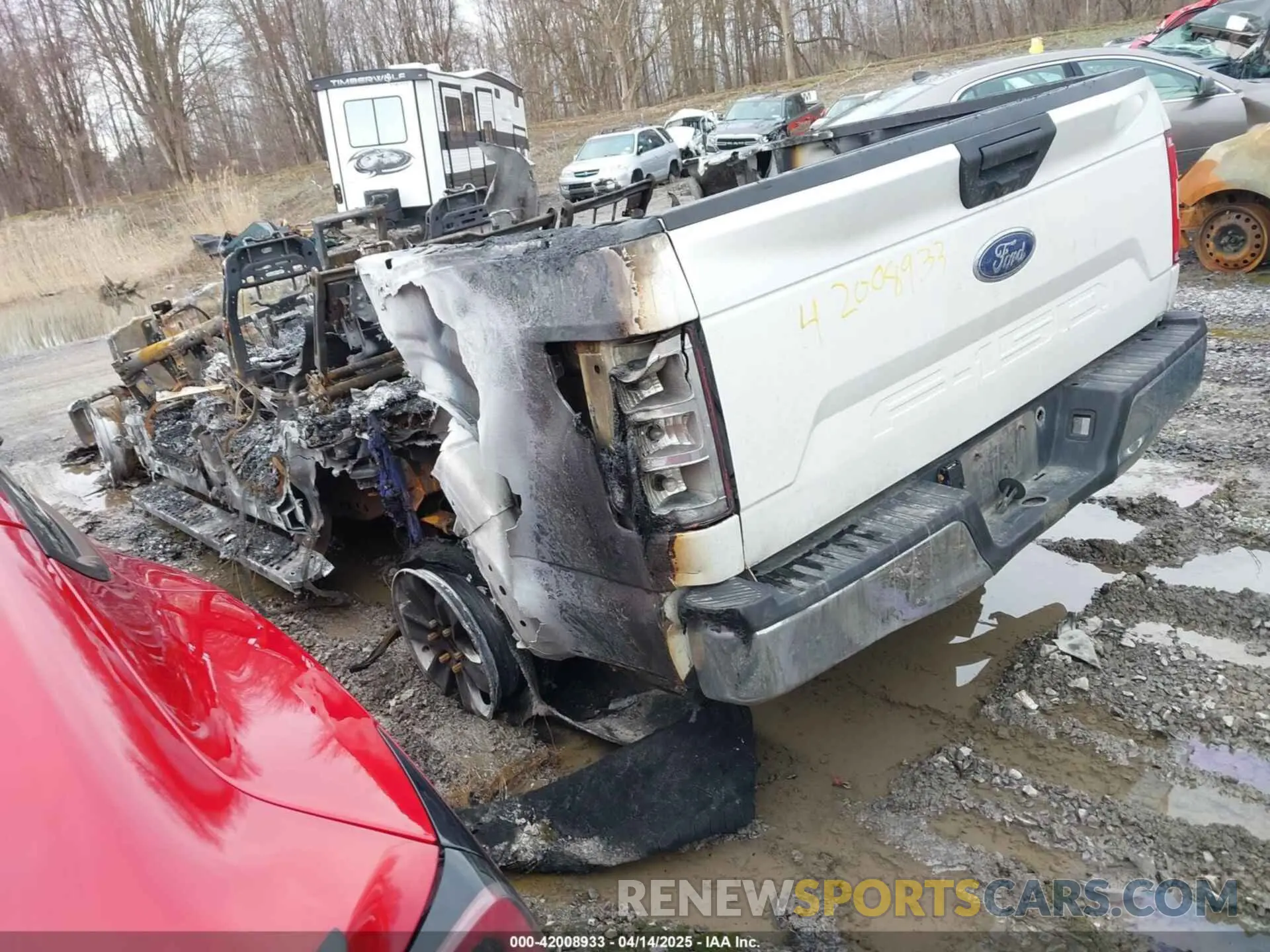 3 Photograph of a damaged car 1FTEW1E59KFB19552 FORD F-150 2019