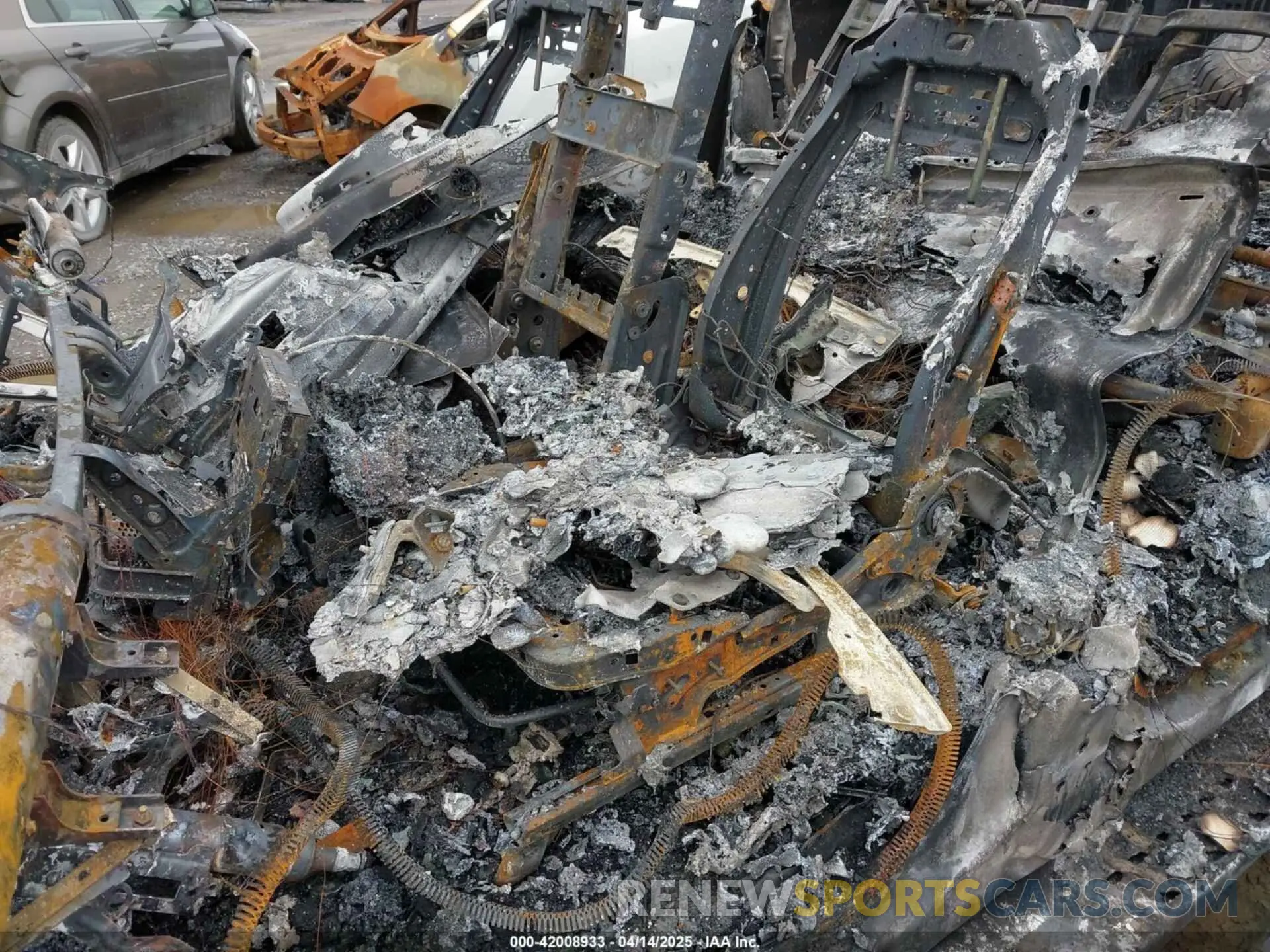 6 Photograph of a damaged car 1FTEW1E59KFB19552 FORD F-150 2019