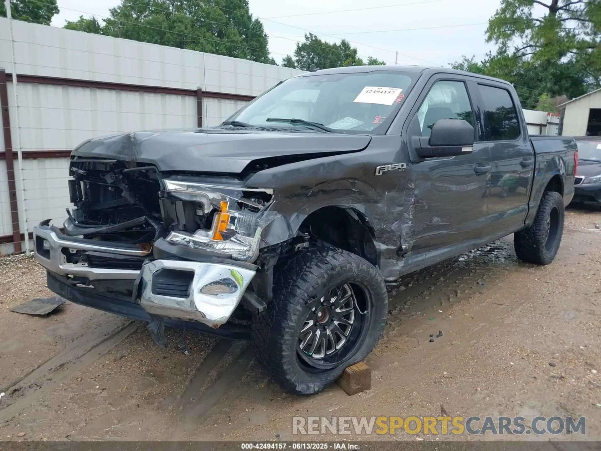 2 Photograph of a damaged car 1FTEW1E59KKD15305 FORD F-150 2019