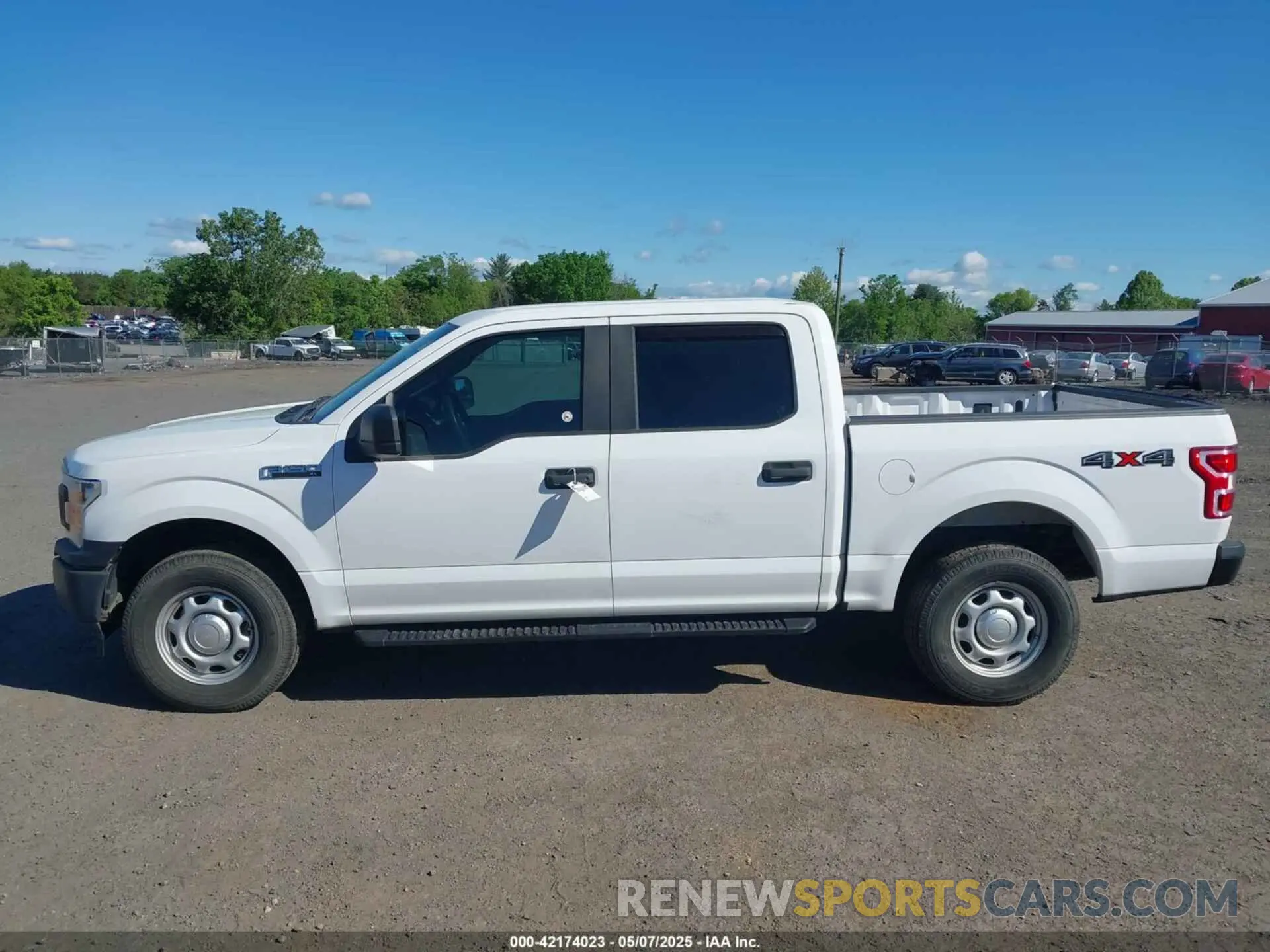 14 Photograph of a damaged car 1FTEW1E59KKF30750 FORD F-150 2019