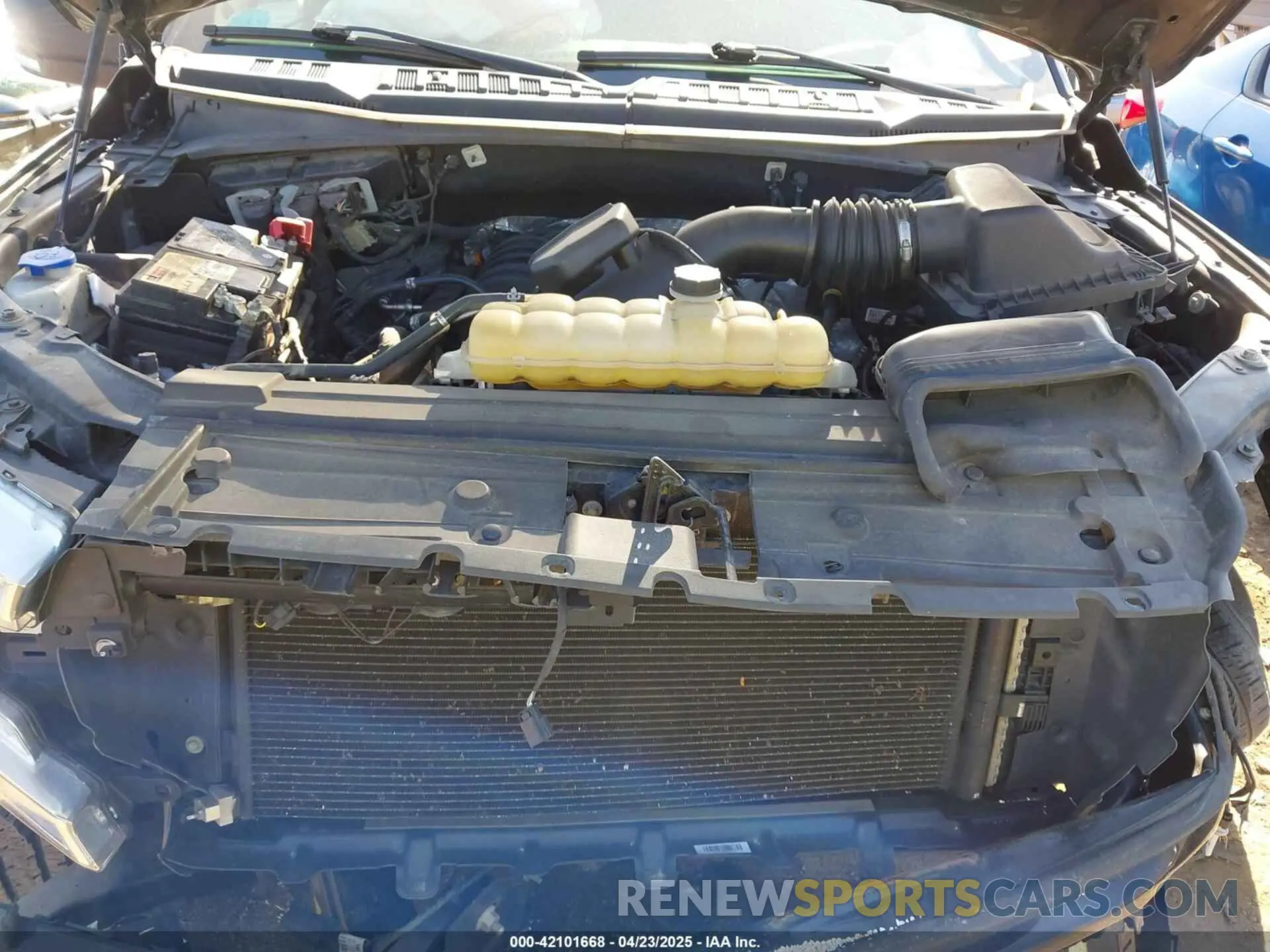 10 Photograph of a damaged car 1FTEW1E5XKFA28807 FORD F-150 2019