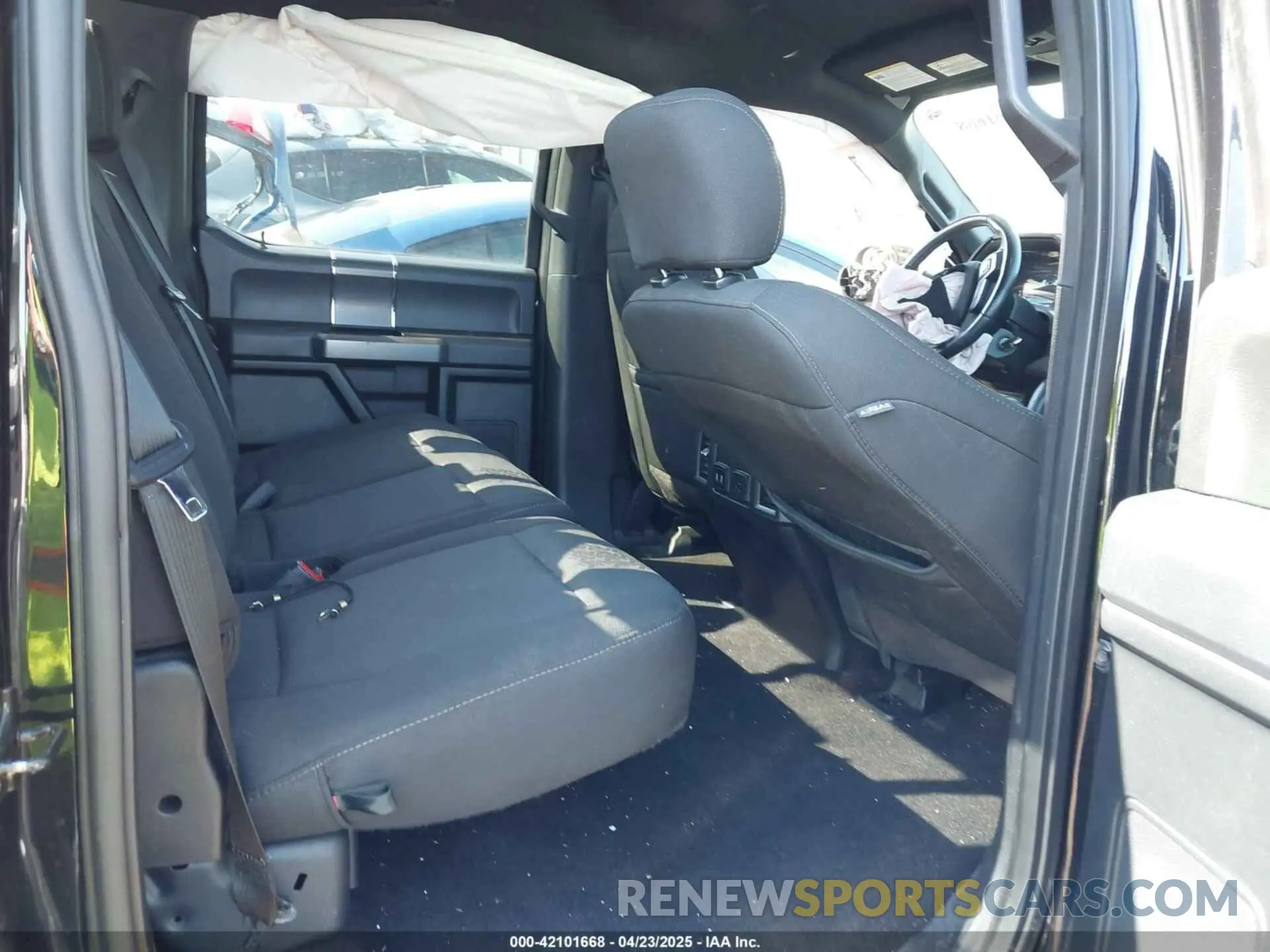 8 Photograph of a damaged car 1FTEW1E5XKFA28807 FORD F-150 2019