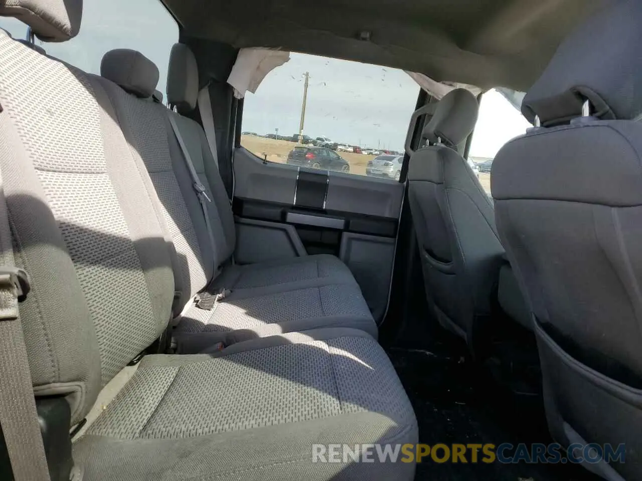 10 Photograph of a damaged car 1FTEW1EB0KFB65535 FORD F-150 2019