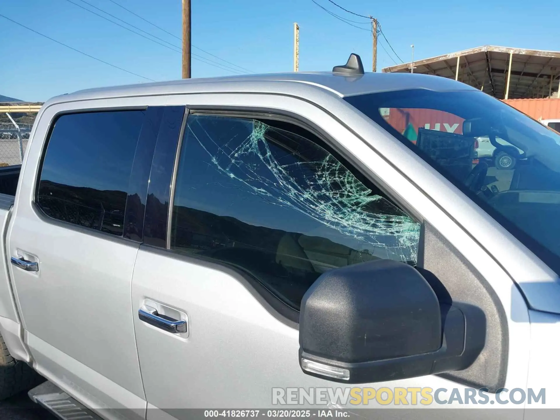 17 Photograph of a damaged car 1FTEW1EB7KKD15258 FORD F-150 2019