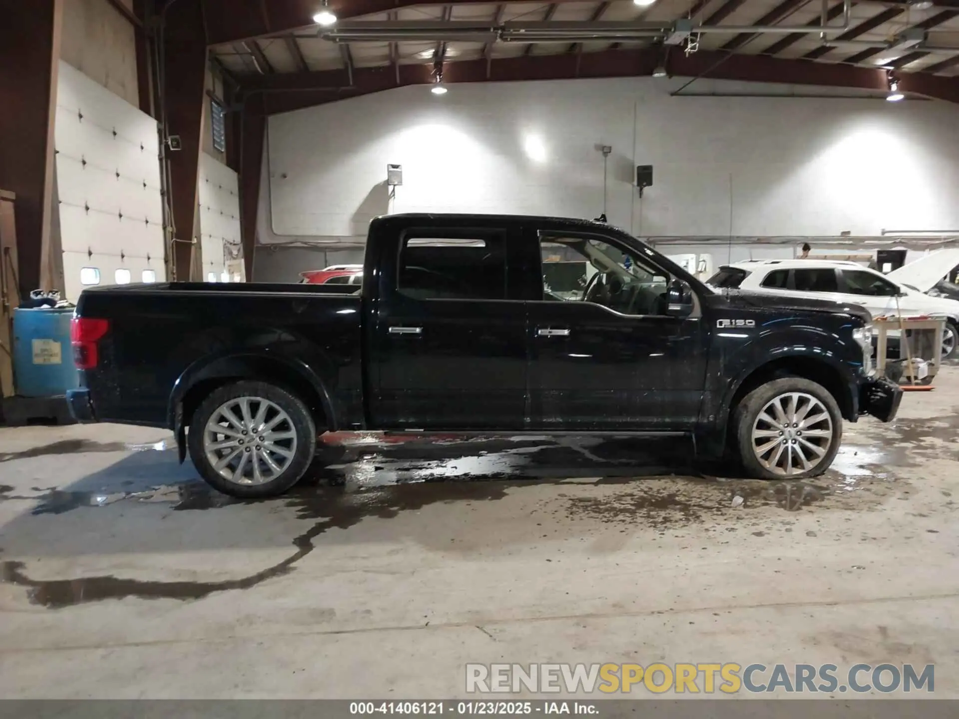 14 Photograph of a damaged car 1FTEW1EG2KFC00555 FORD F-150 2019