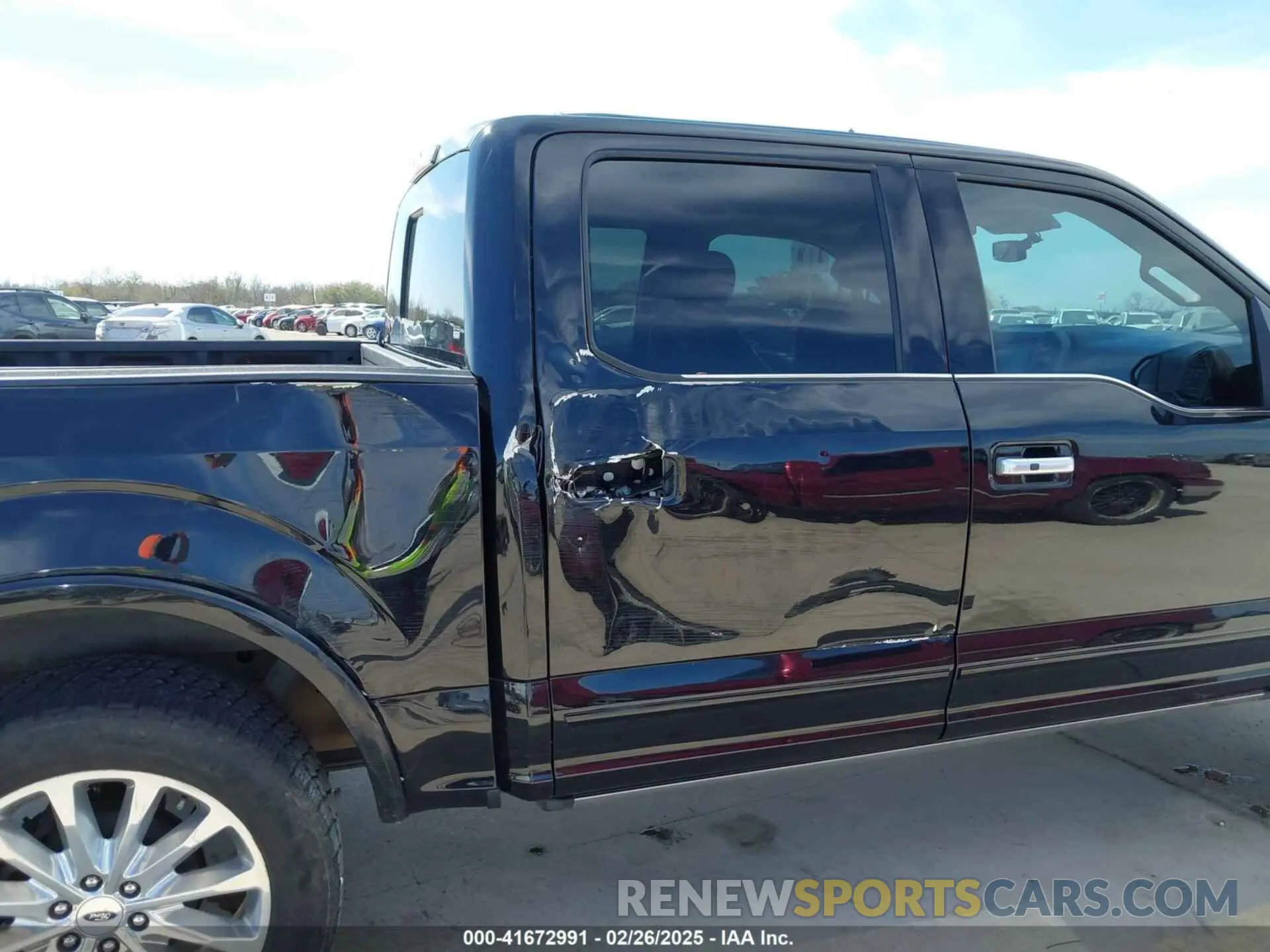 19 Photograph of a damaged car 1FTEW1EG3KFA14183 FORD F-150 2019