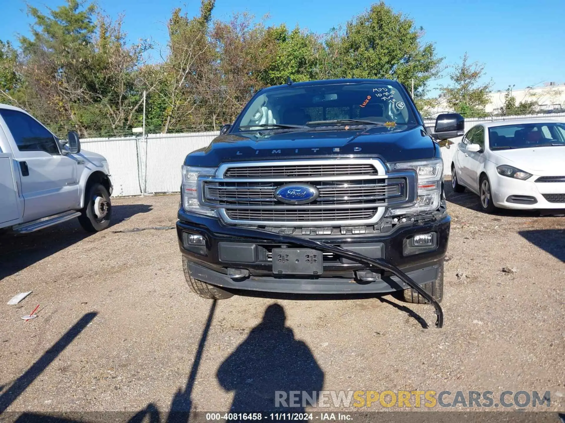 11 Photograph of a damaged car 1FTEW1EG8KFC96465 FORD F-150 2019