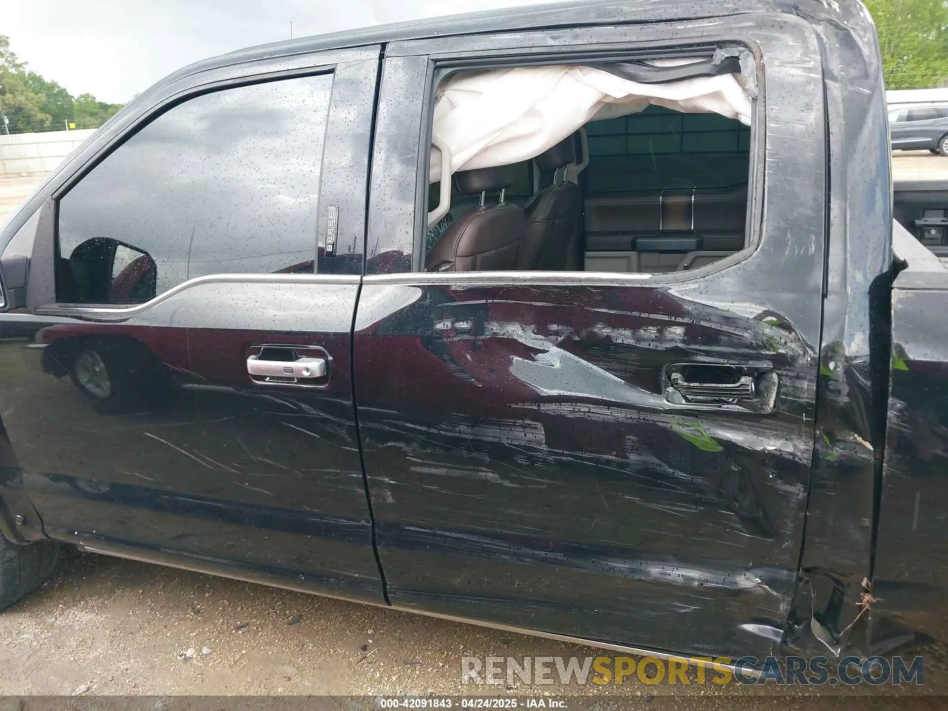 14 Photograph of a damaged car 1FTEW1EGXKFB15513 FORD F-150 2019