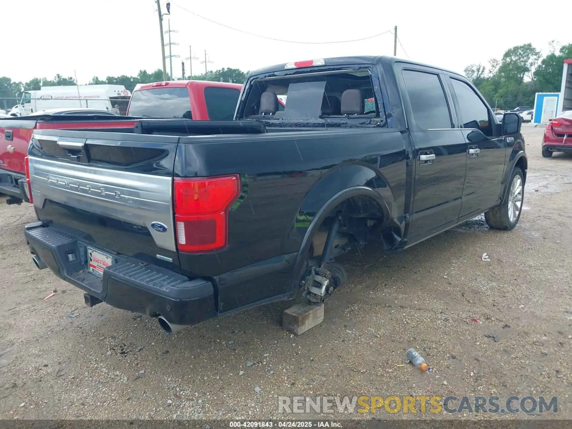 4 Photograph of a damaged car 1FTEW1EGXKFB15513 FORD F-150 2019