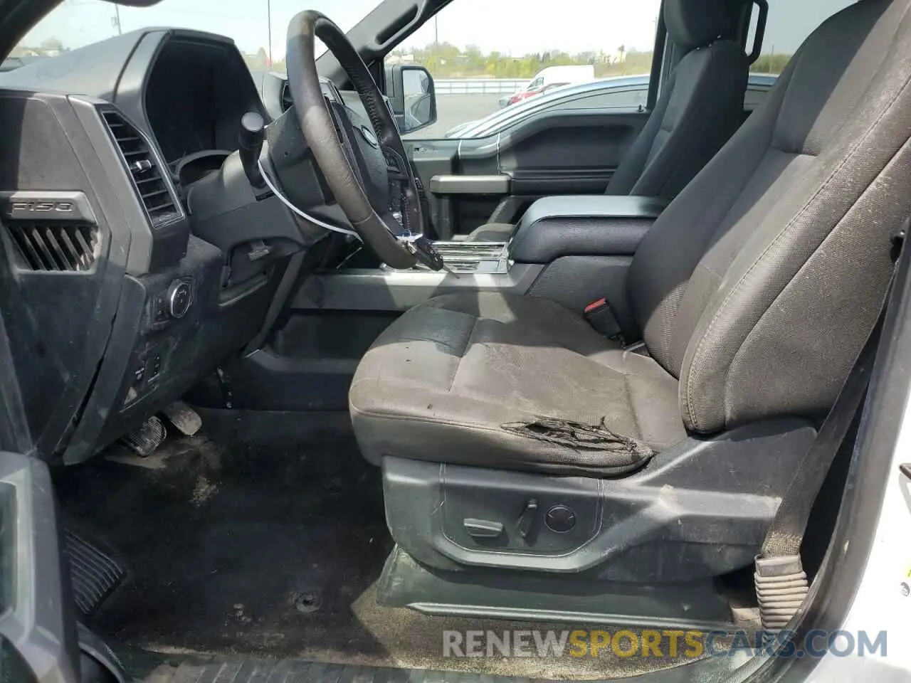 7 Photograph of a damaged car 1FTEW1EP0KFA37758 FORD F-150 2019