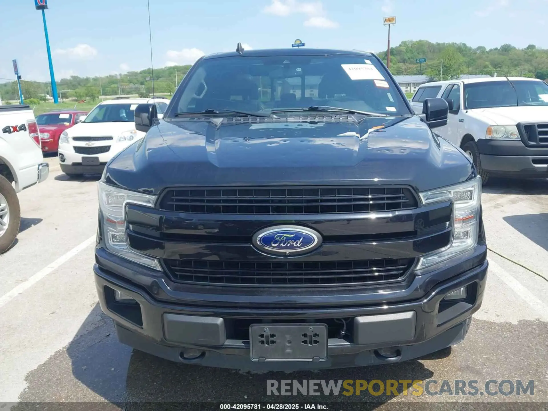 12 Photograph of a damaged car 1FTEW1EP0KFB40713 FORD F-150 2019
