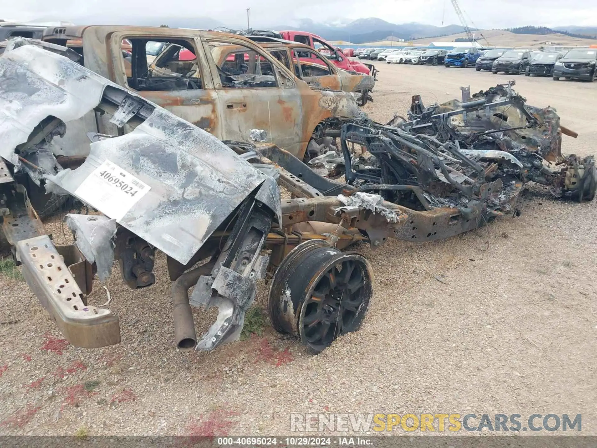 4 Photograph of a damaged car 1FTEW1EP0KFB66874 FORD F-150 2019