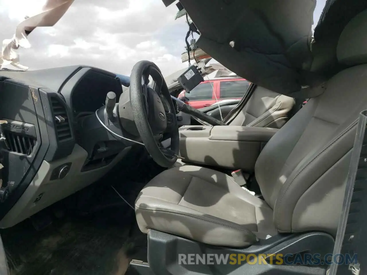 7 Photograph of a damaged car 1FTEW1EP0KFC23865 FORD F-150 2019